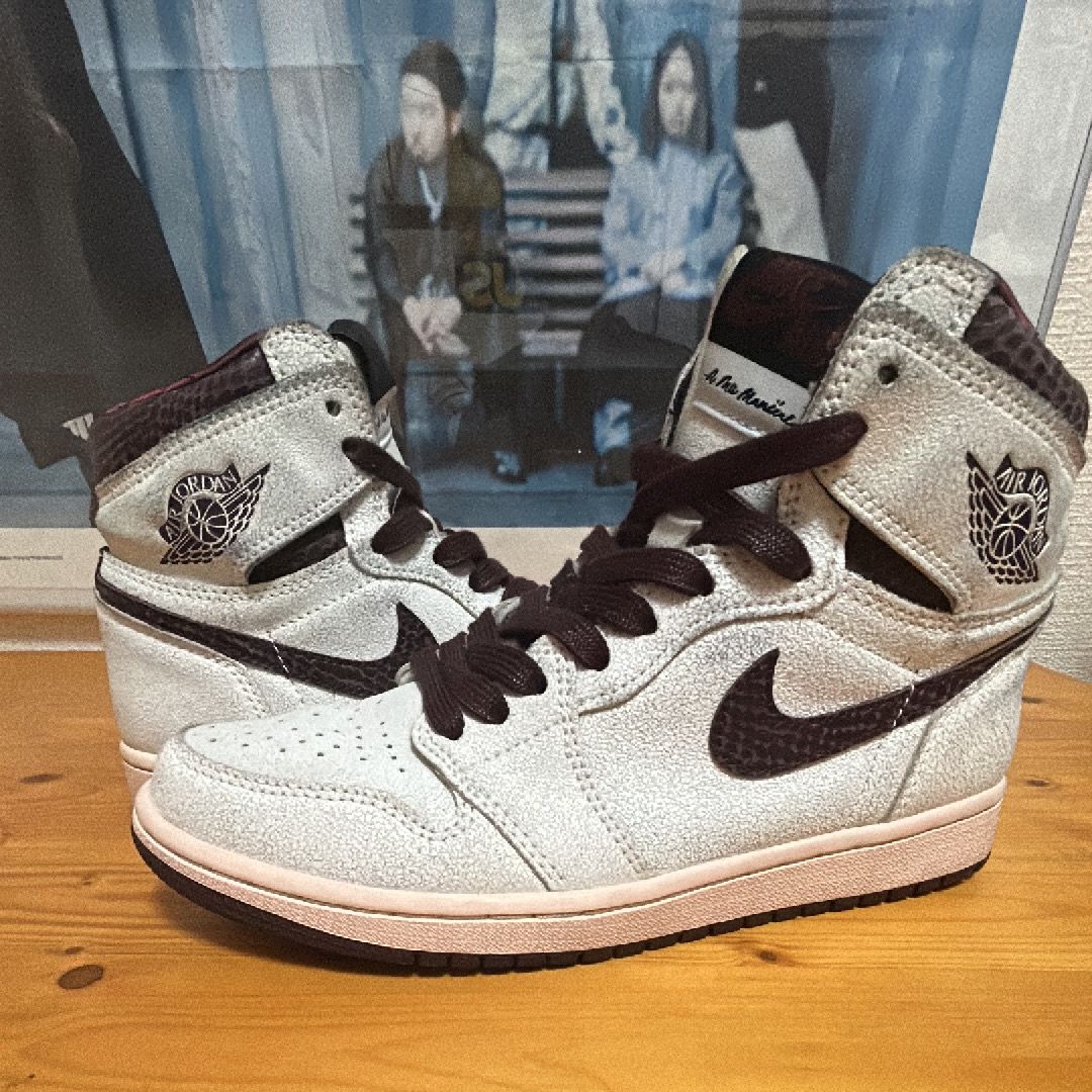 A Ma Maniere × Nike Air Jordan 1 Retro High OG "Sail and Burgundy"