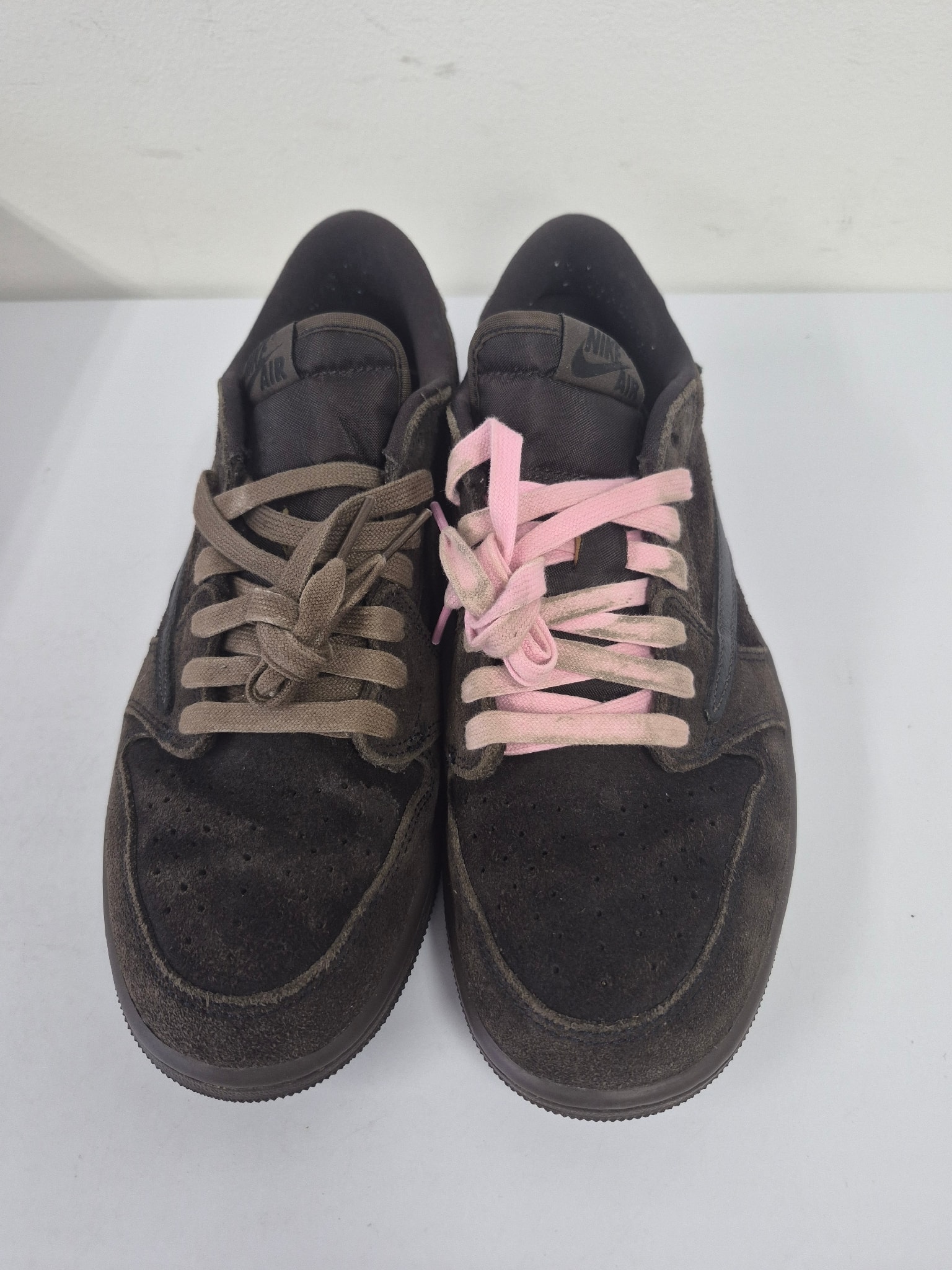 Travis Scott × Nike Air Jordan 1 Low OG SP "Velvet Brown and Dark Mocha"