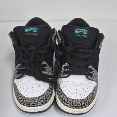 Nike SB Dunk Low "Elephant/Safari"