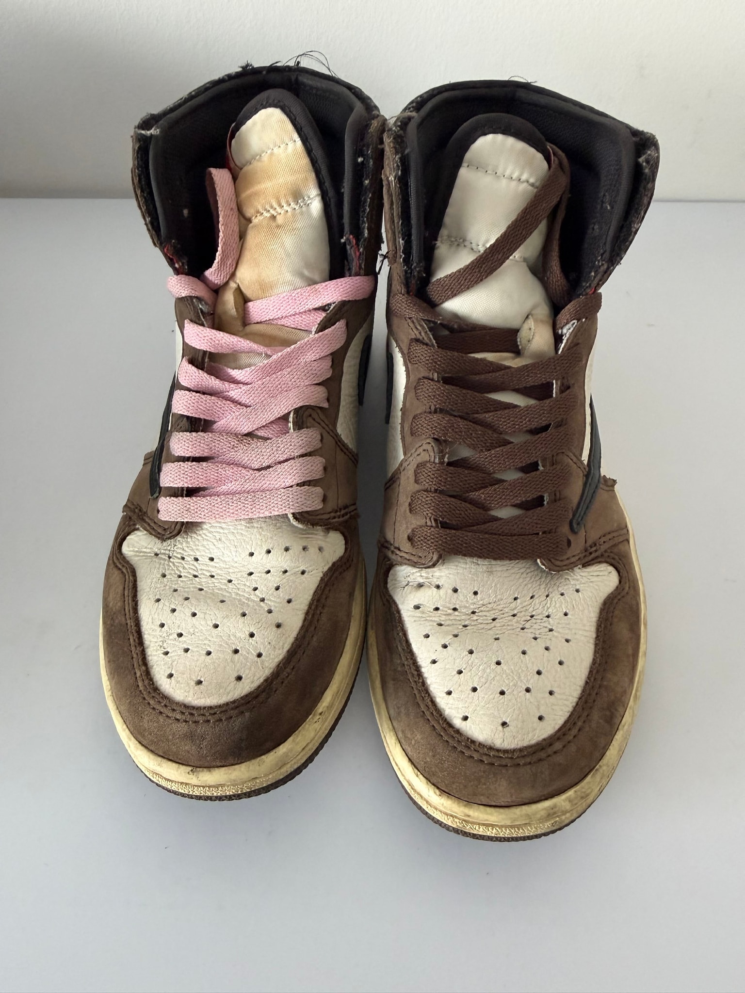 Travis Scott × Nike Air Jordan 1 Retro High OG TS SP "Sail/Dark Mocha"