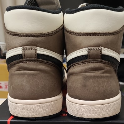 Nike Air Jordan 1 High OG "Sail/Dark Mocha/Black"