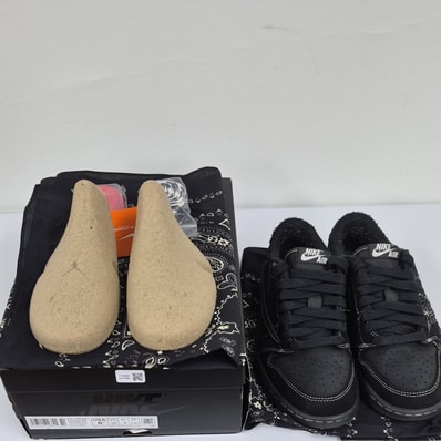 Travis Scott × Nike Air Jordan 1 Low OG SP "Black Phantom"
