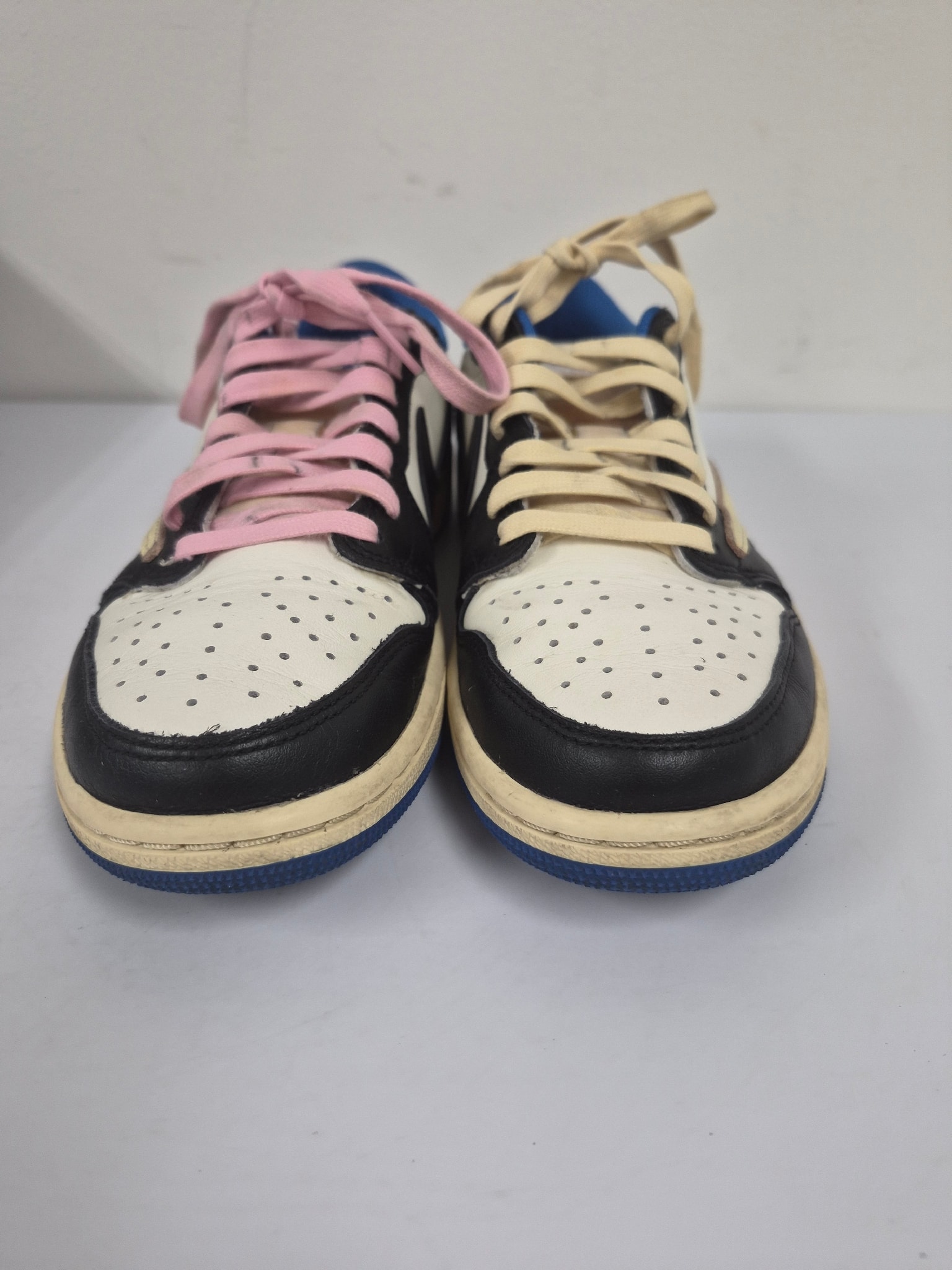 Travis Scott × fragment design × Nike Air Jordan 1 Low OG SP "Military Blue"