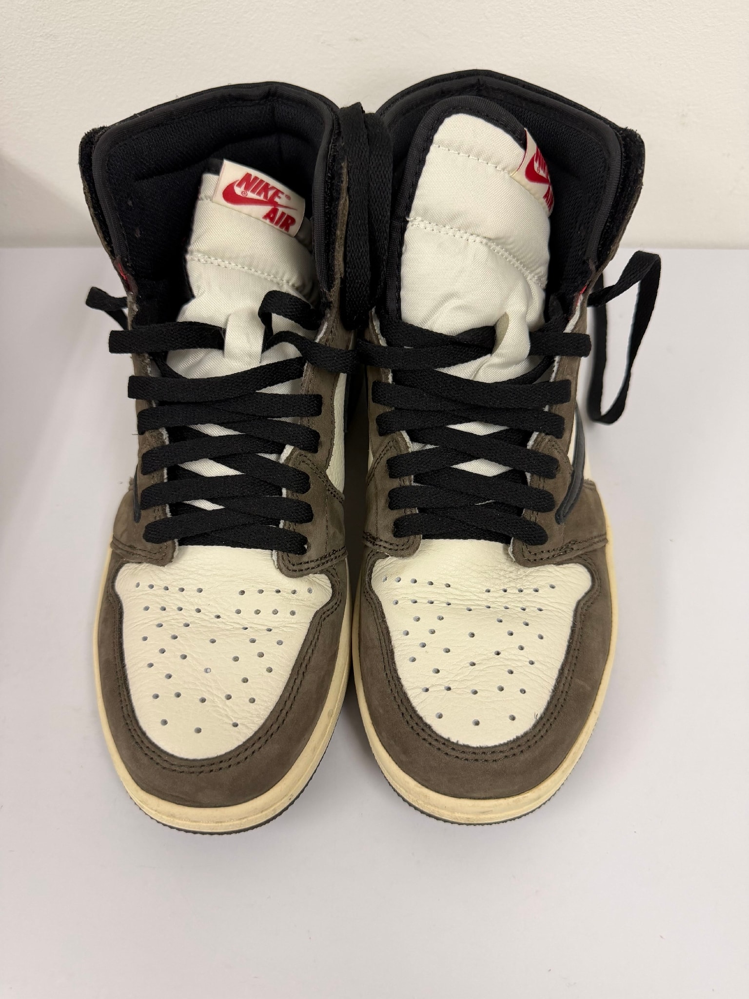 Travis Scott × Nike Air Jordan 1 Retro High OG TS SP "Sail/Dark Mocha"