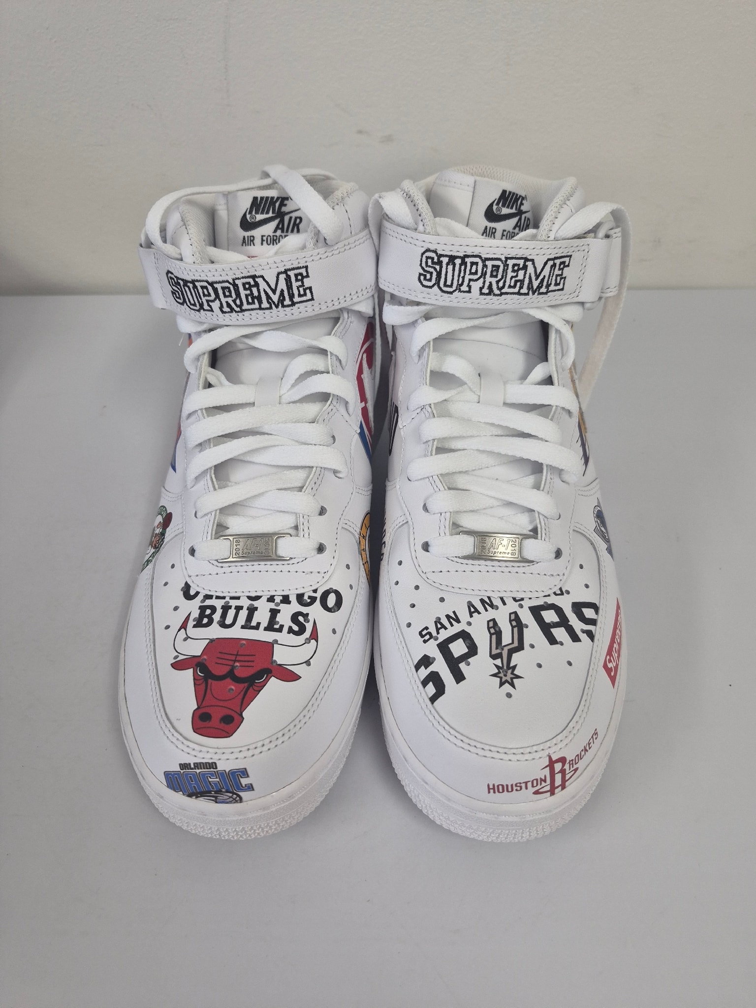 Supreme × NBA × Nike Air Force 1 Mid '07 "White"
