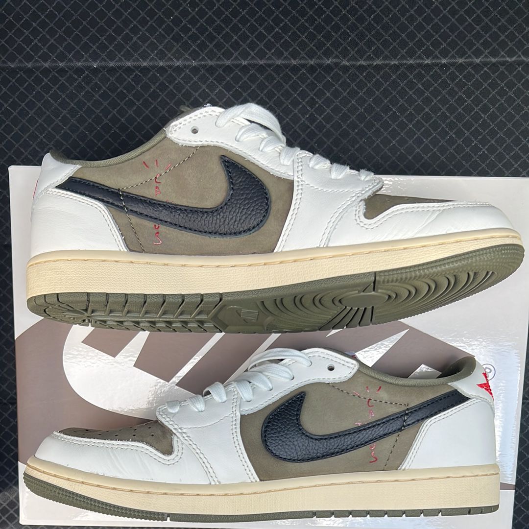 Travis Scott × Nike Air Jordan 1 Low OG SP "Reverse Olive"
