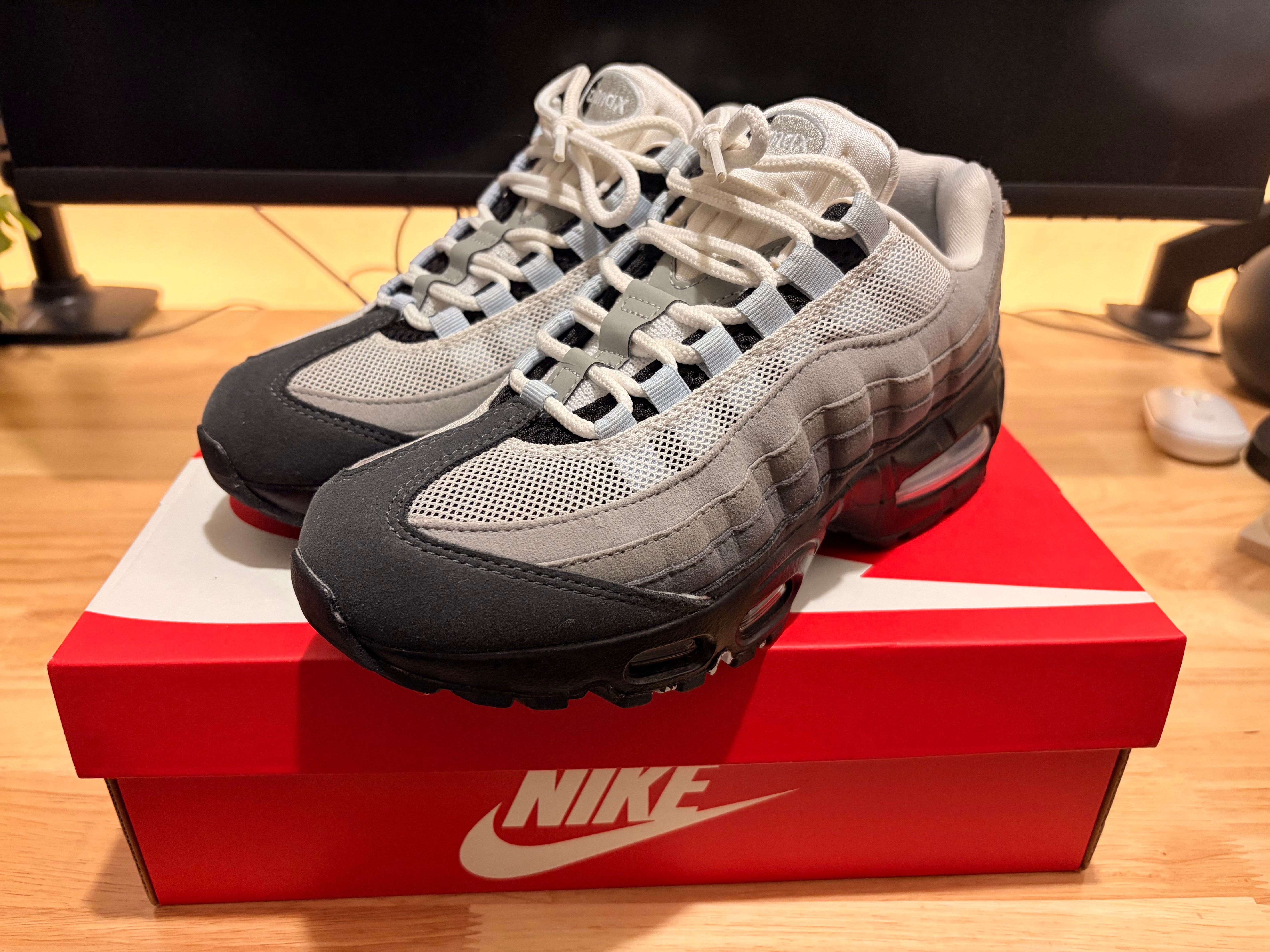 Nike Women's Air Max 95 OG Big Bubble "Blue Tint"