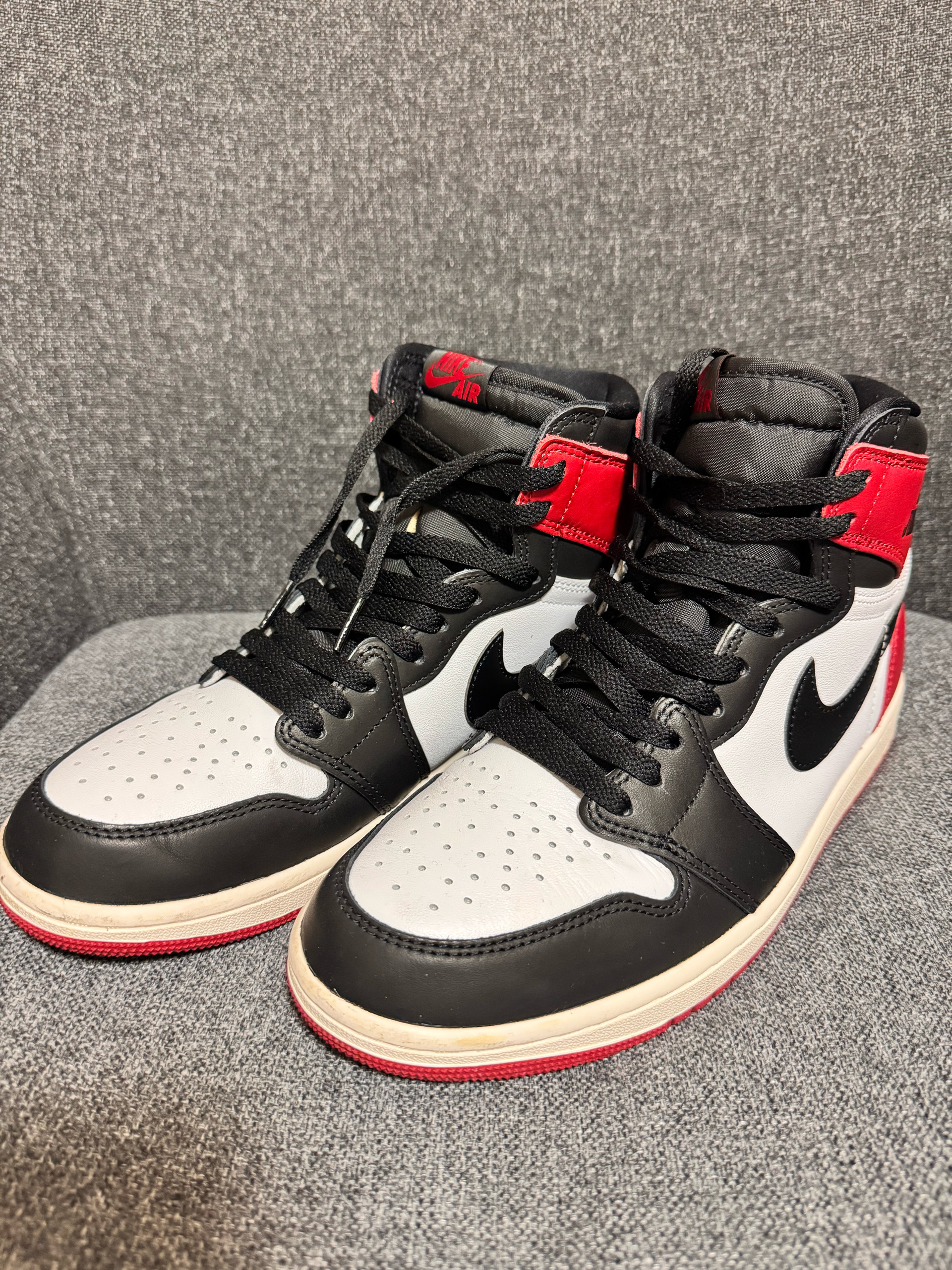 Nike Air Jordan 1 Retro High OG "Black Toe Reimagined"