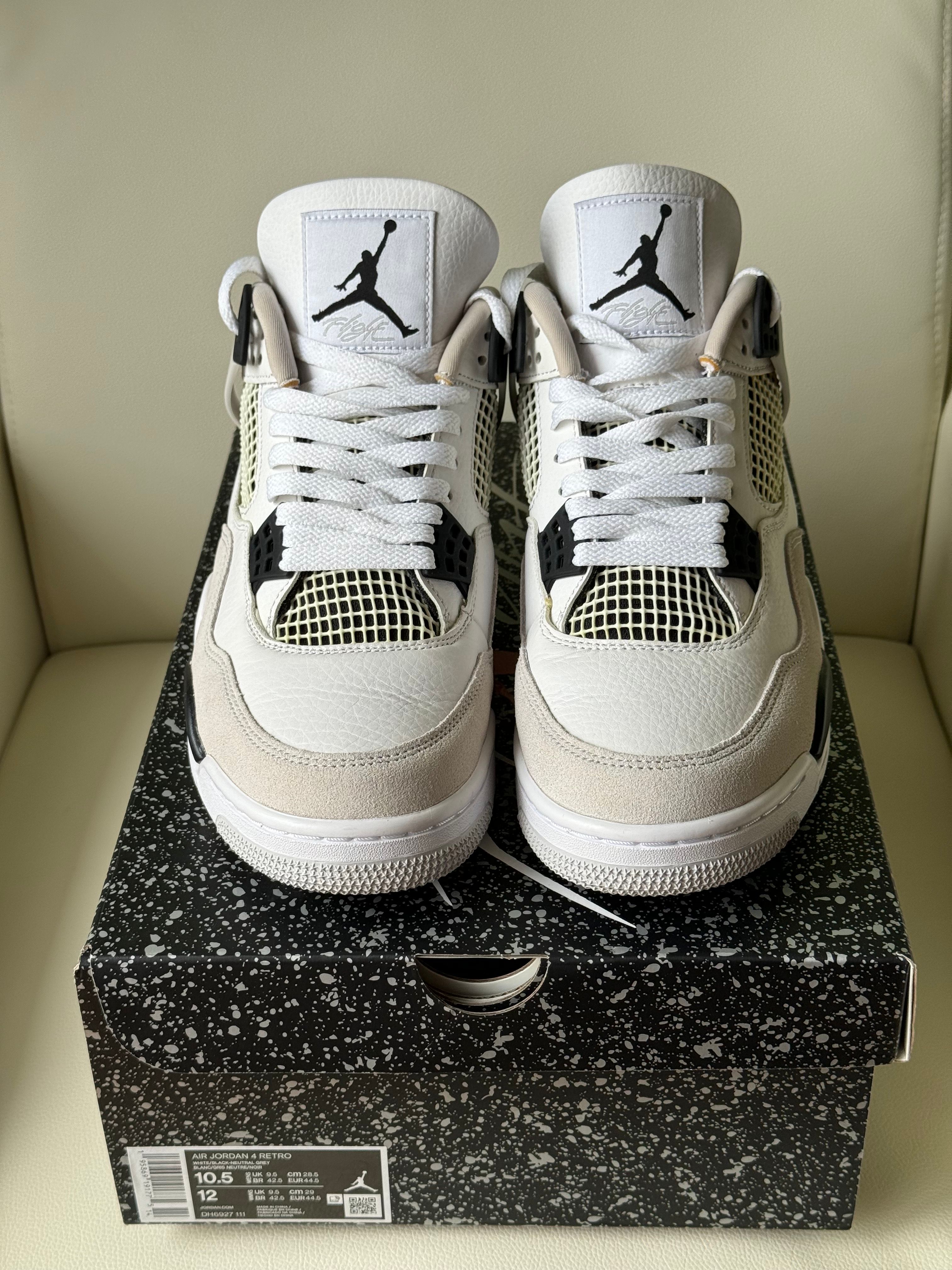 Nike Air Jordan 4 "Military Black"