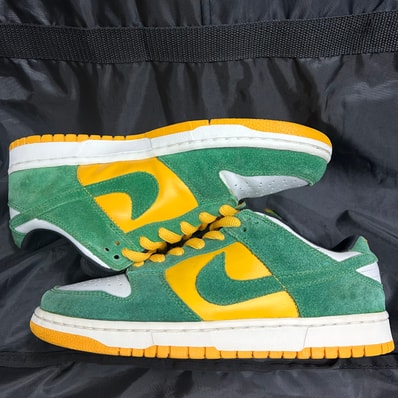 Nike SB Dunk Low Pro "SB Buck" (2003)