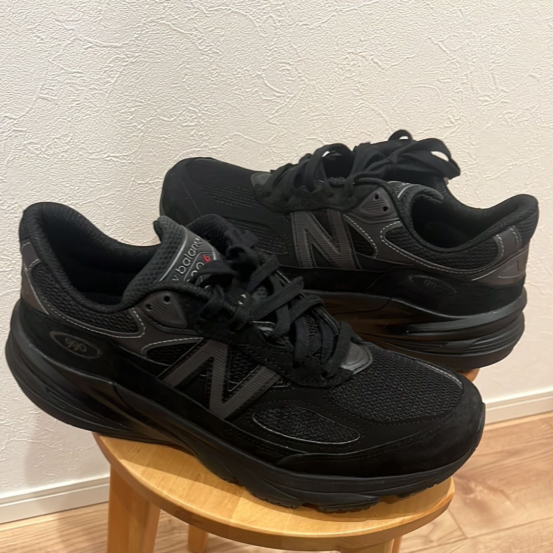 New Balance 990V6 "Triple Black"