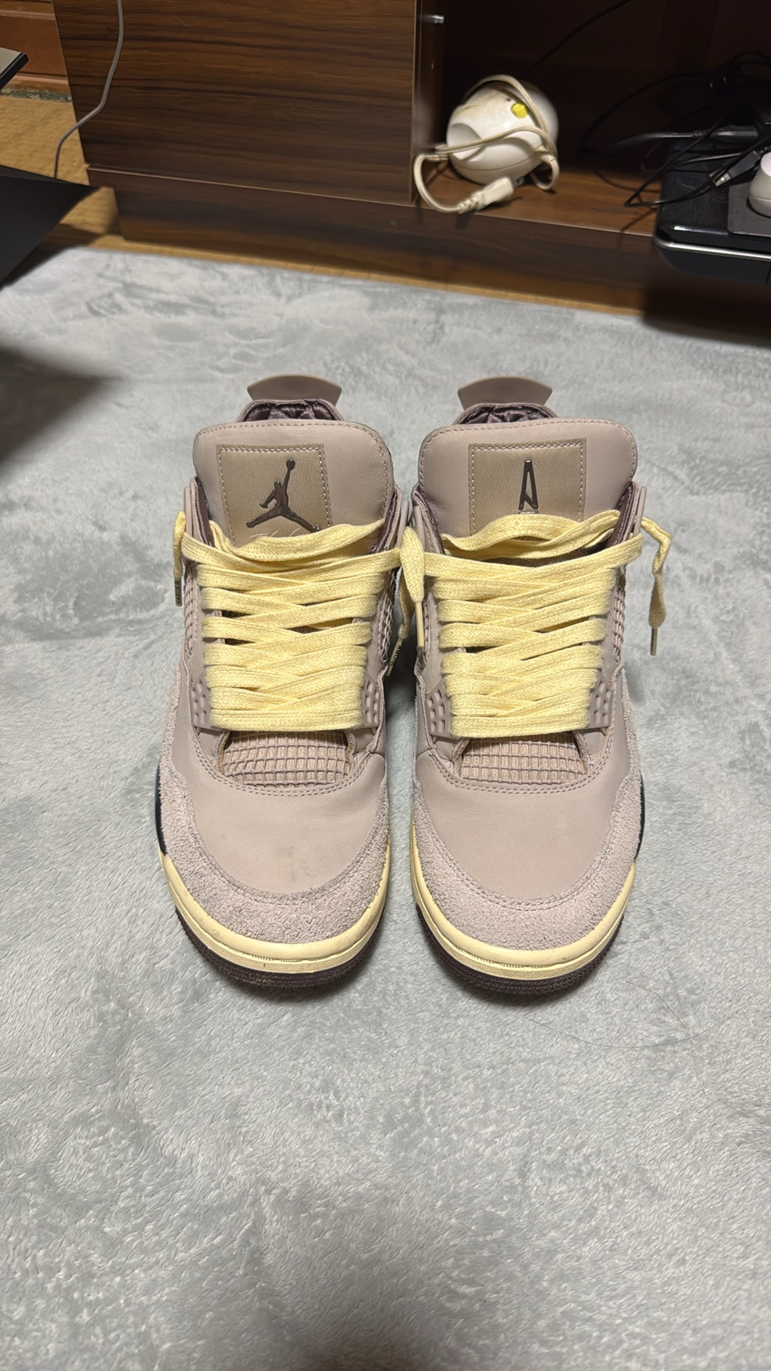 A Ma Maniere × Nike Women's Air Jordan 4 Retro OG SP "Fossil Stone/WYWS"