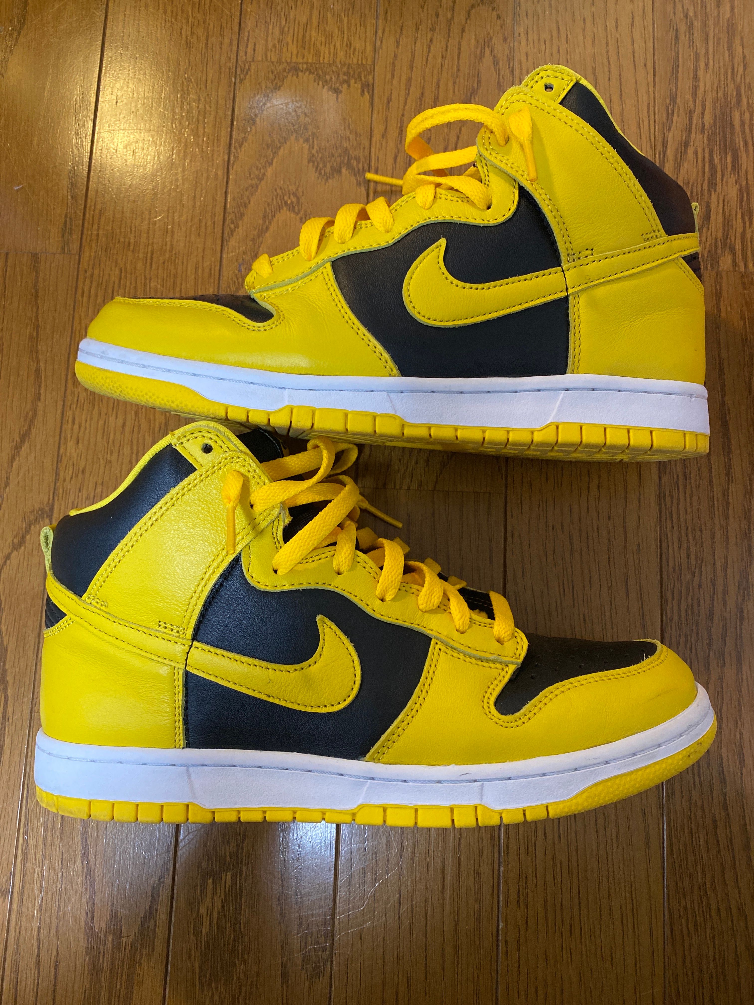 Nike Dunk High "Black/Varsity Maize"