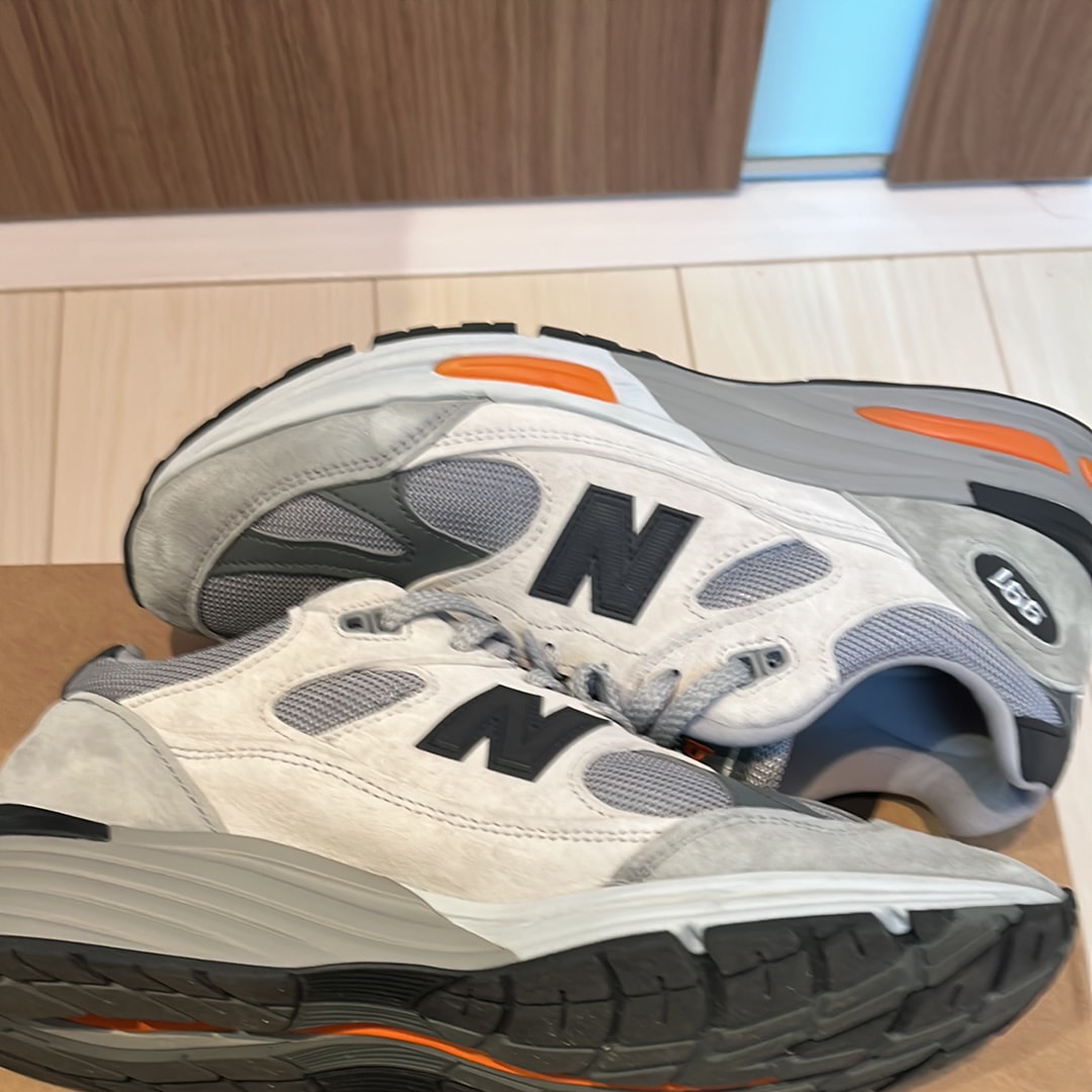 New Balance 991V2 "Pelican/Abbey Stone/Persimmon Orange"