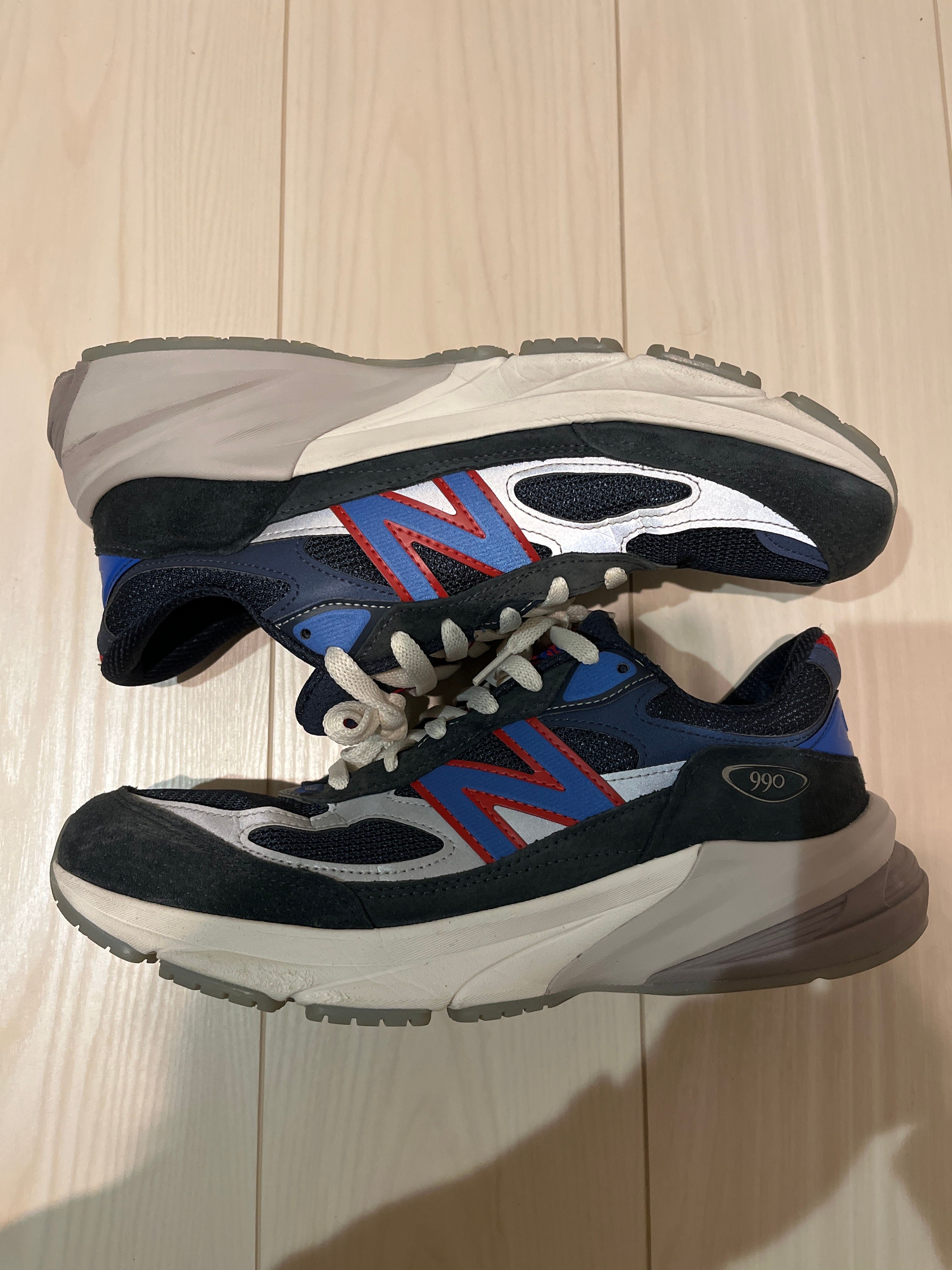 KITH × New Balance 990V6 Madison Square Garden "Navy"