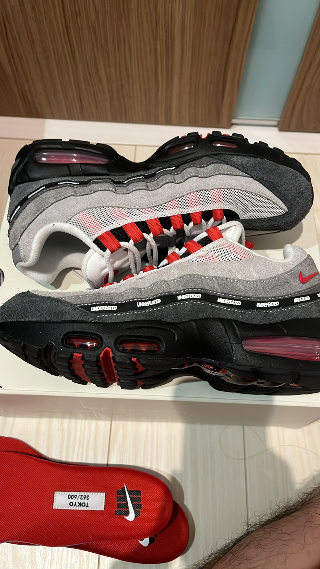 UNDEFEATED × Nike Air Max 95 SP "Fire Red" (Tokyo Exclusive) (Serial Numbered/600 pairs)