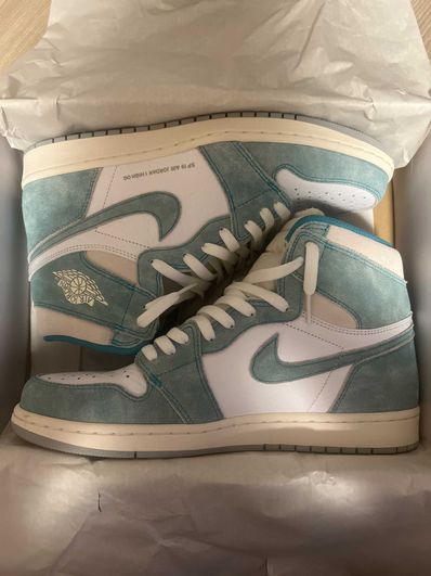 Nike Air Jordan 1 Retro High OG "Turbo Green"