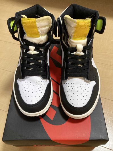Nike Air Jordan 1 High OG "Volt Gold"