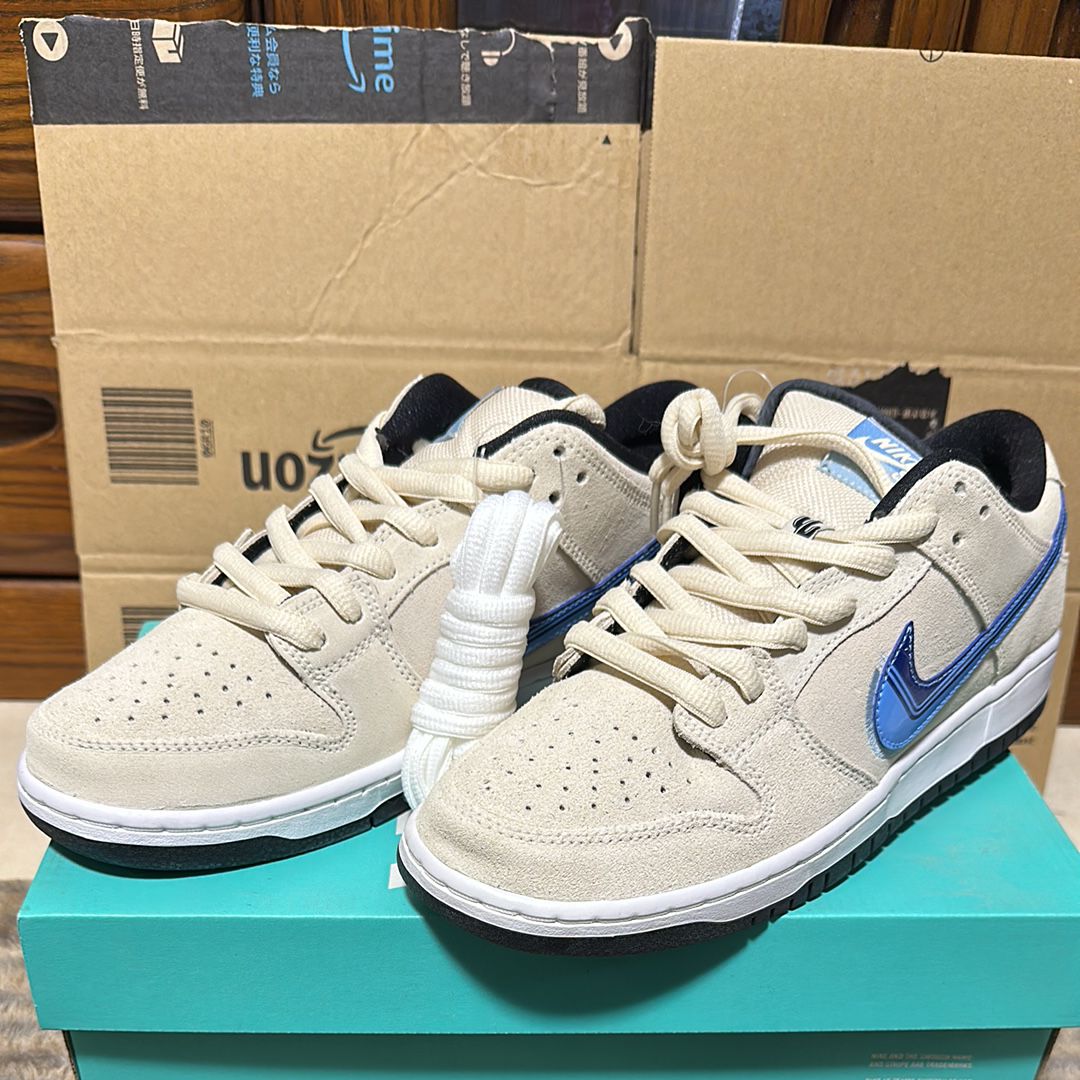 Nike SB Dunk Low "Light Cream"