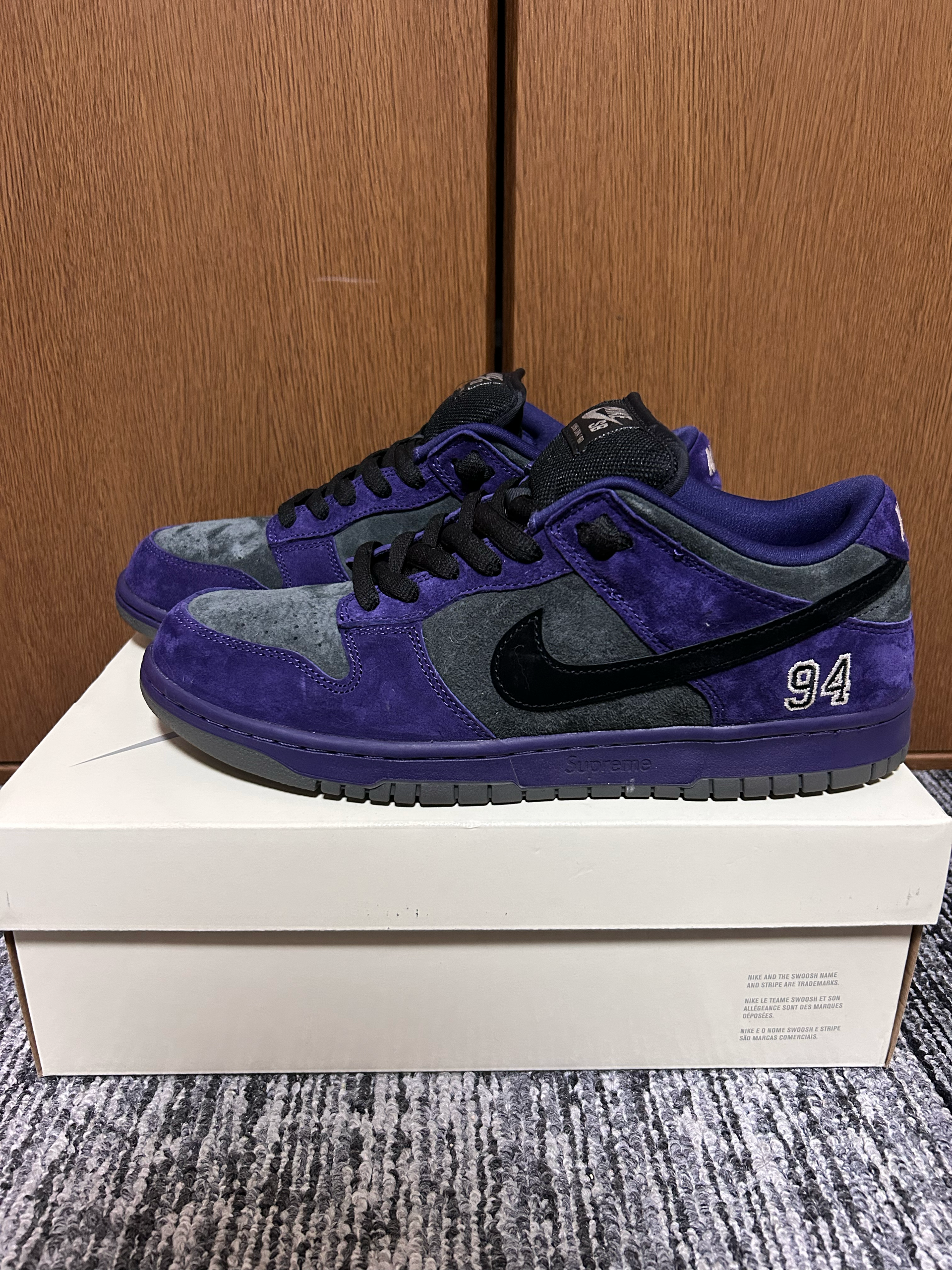 Supreme × Nike SB Dunk Low "Ink" (Europe and the UK Exclusive) (25FW Week2)