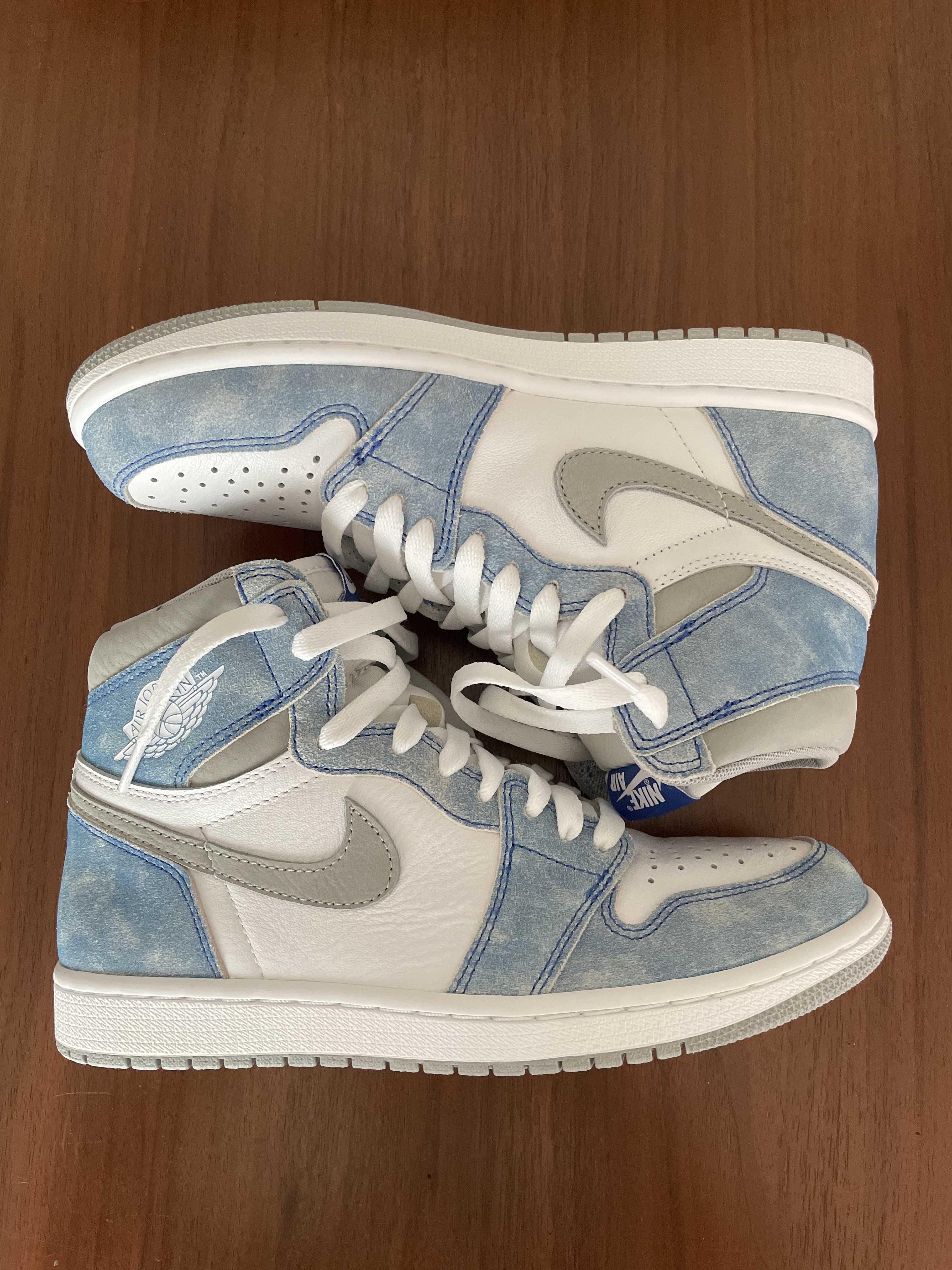 Nike Air Jordan 1 High OG "Hyper Royal"