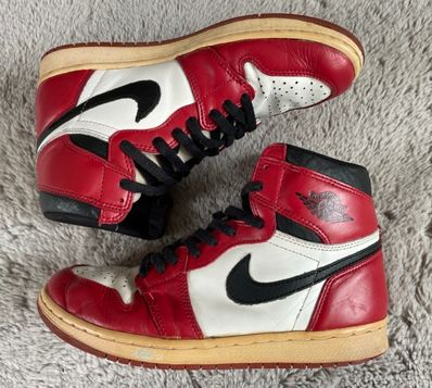 Nike Air Jordan 1 Retro High "Chicago" (1994)