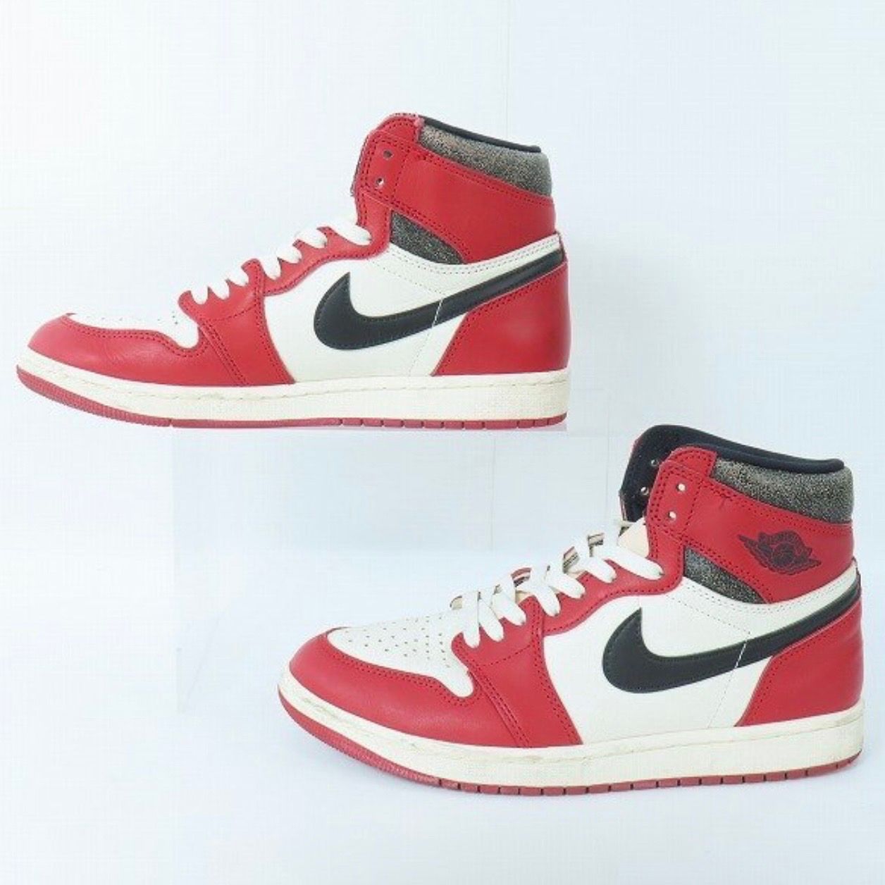 Nike Air Jordan 1 High OG "Lost & Found/Chicago"