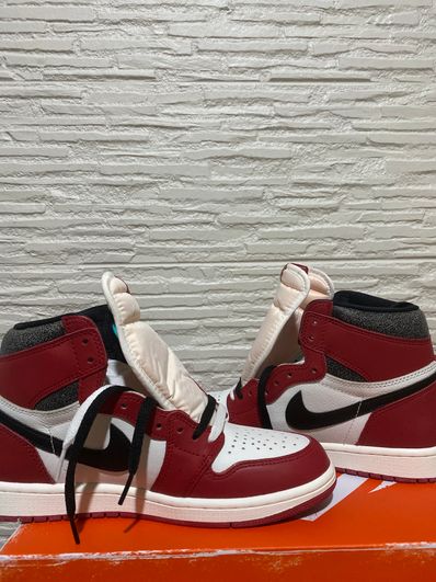 Nike Air Jordan 1 High OG "Lost & Found/Chicago"