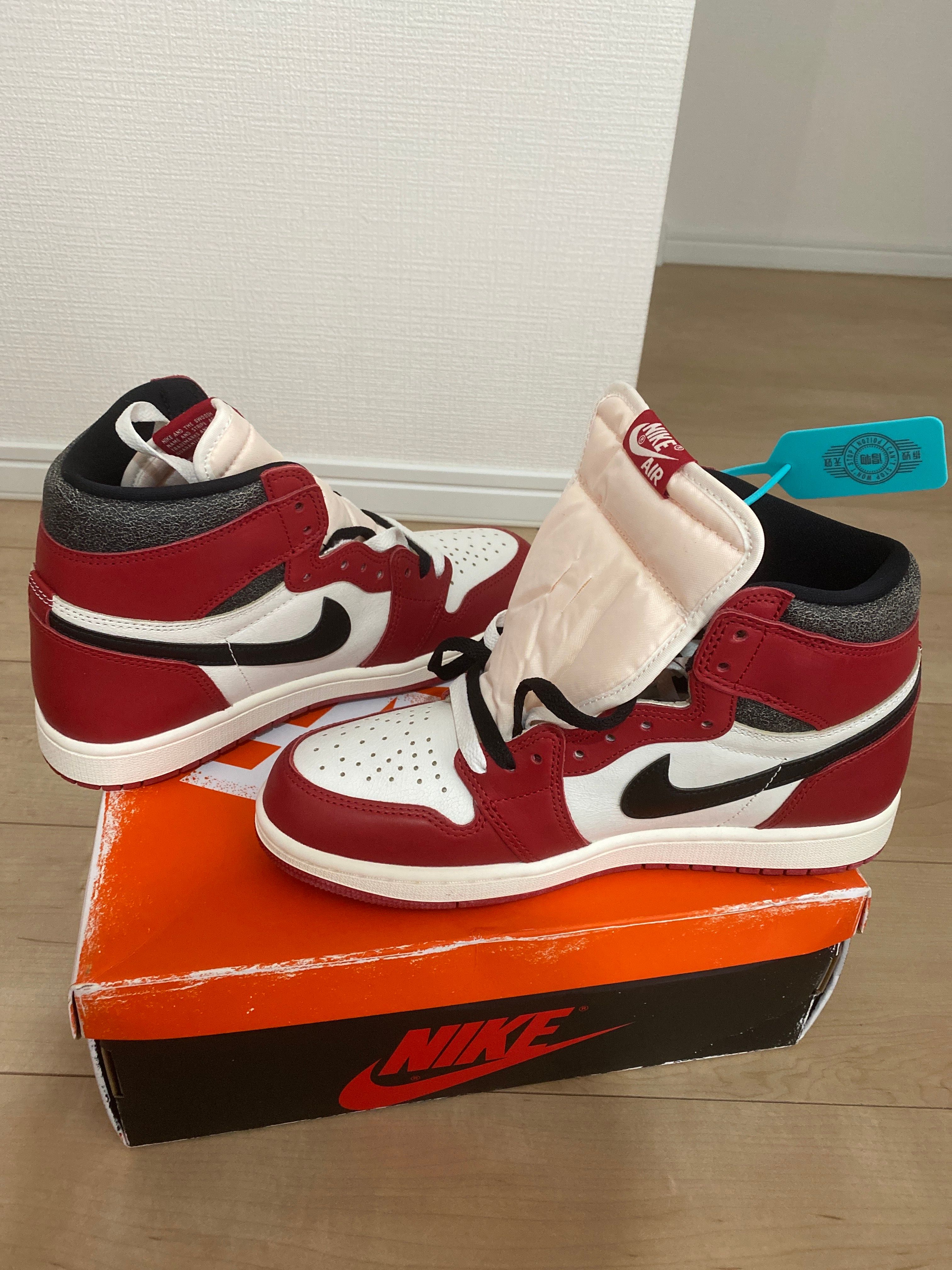 Nike Air Jordan 1 High OG "Lost & Found/Chicago"