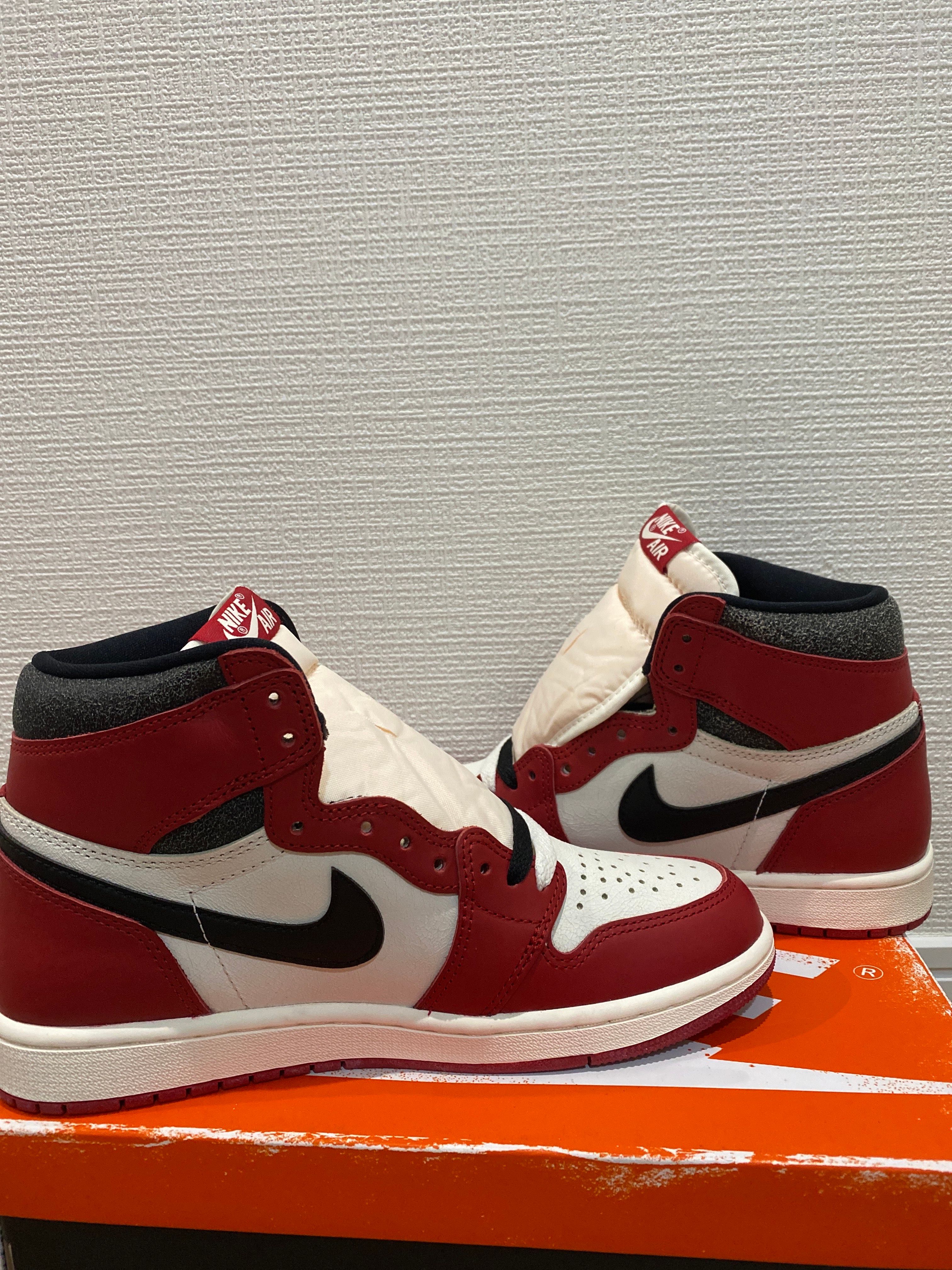 Nike Air Jordan 1 High OG "Lost & Found/Chicago"