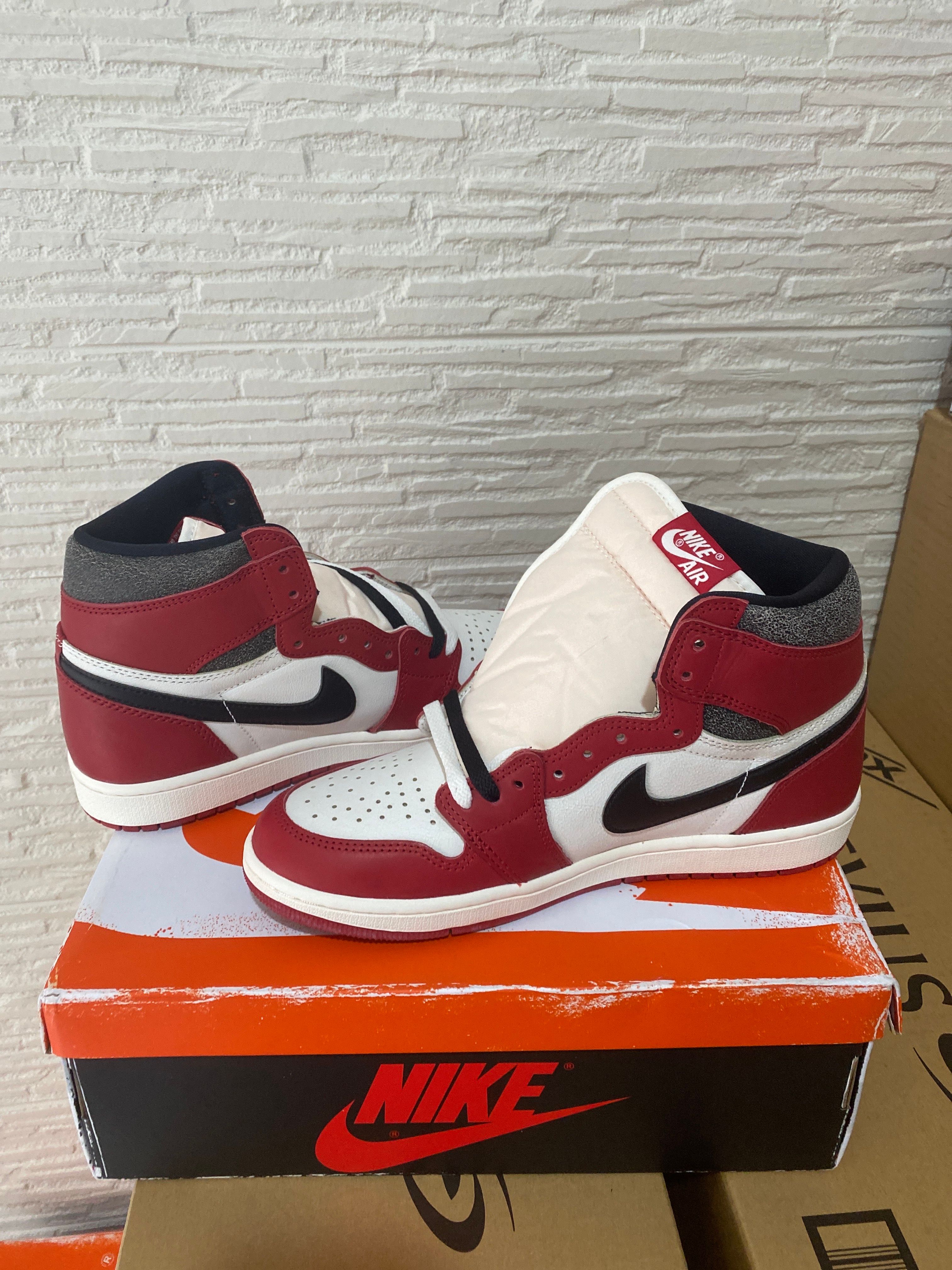 Nike Air Jordan 1 High OG "Lost & Found/Chicago"
