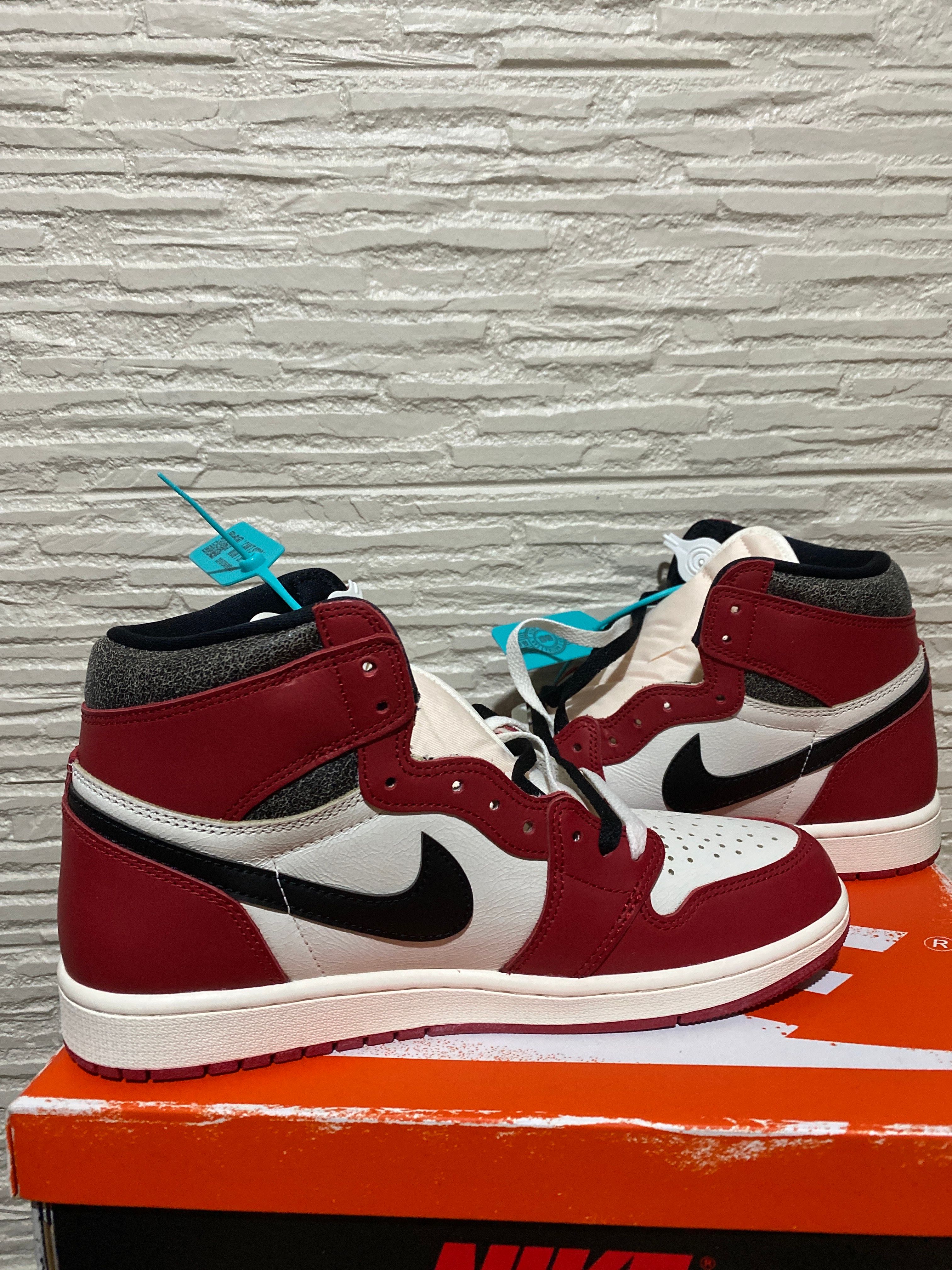Nike Air Jordan 1 High OG "Lost & Found/Chicago"