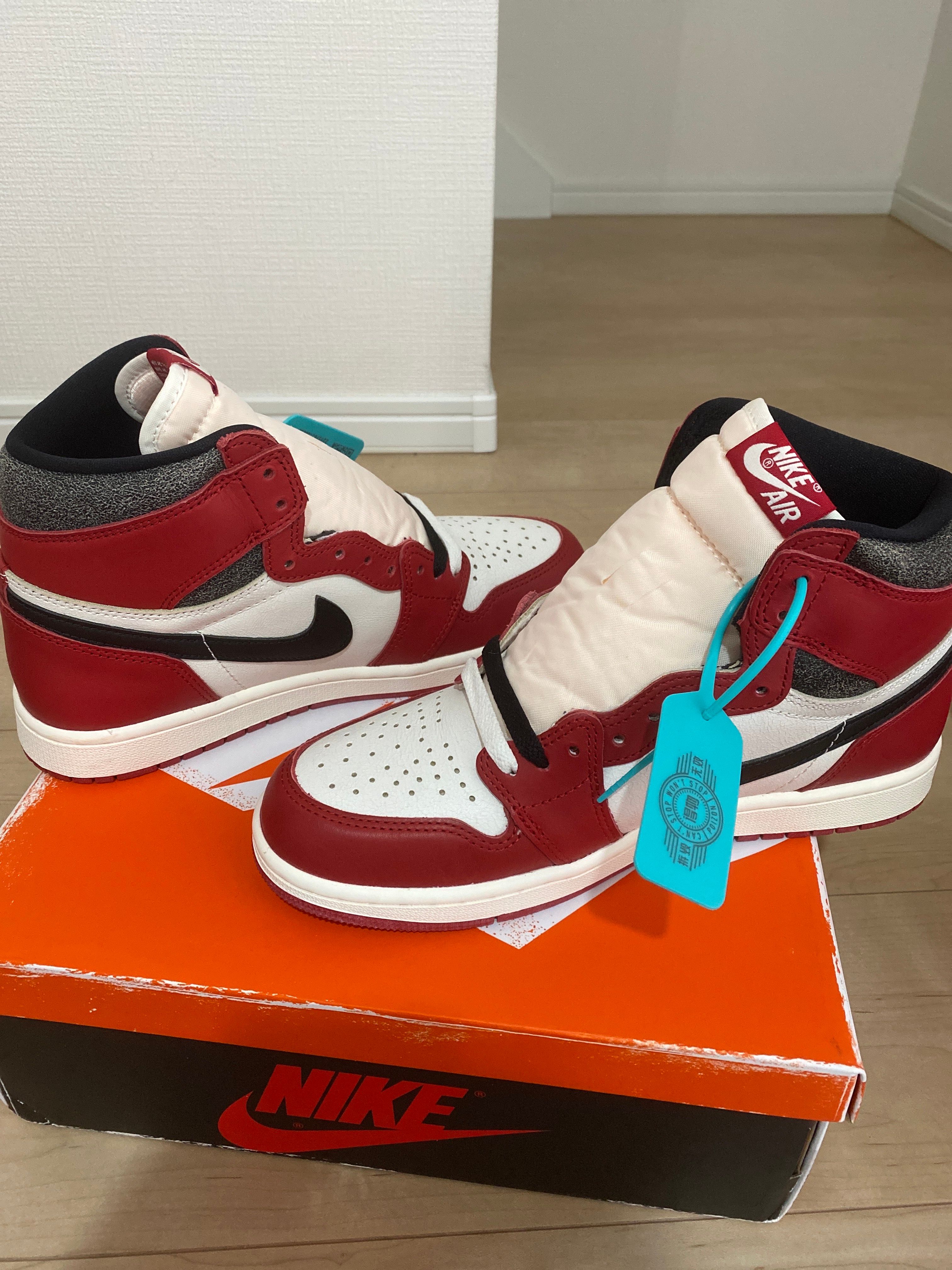 Nike Air Jordan 1 High OG "Lost & Found/Chicago"