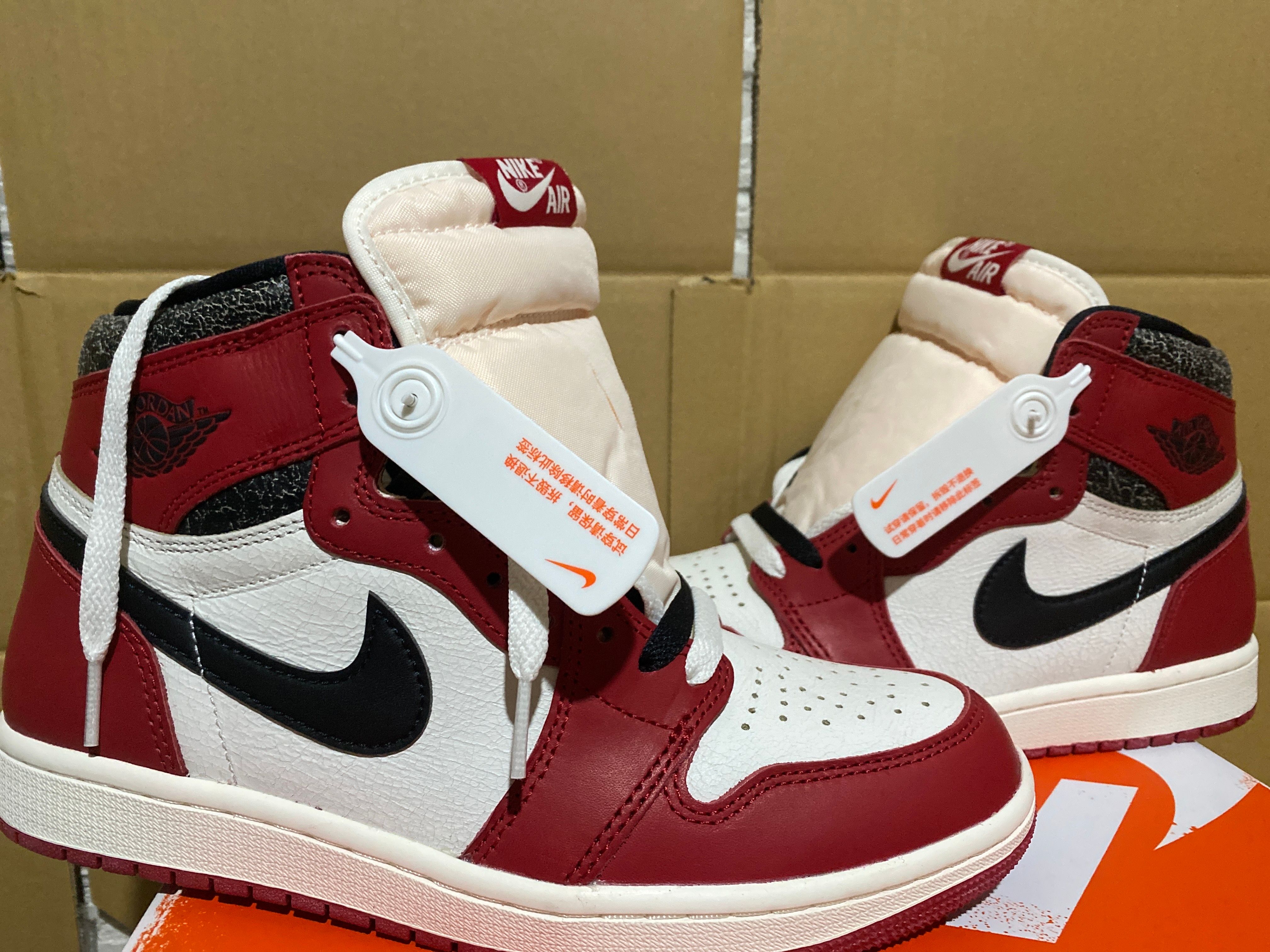 Nike Air Jordan 1 High OG "Lost & Found/Chicago"