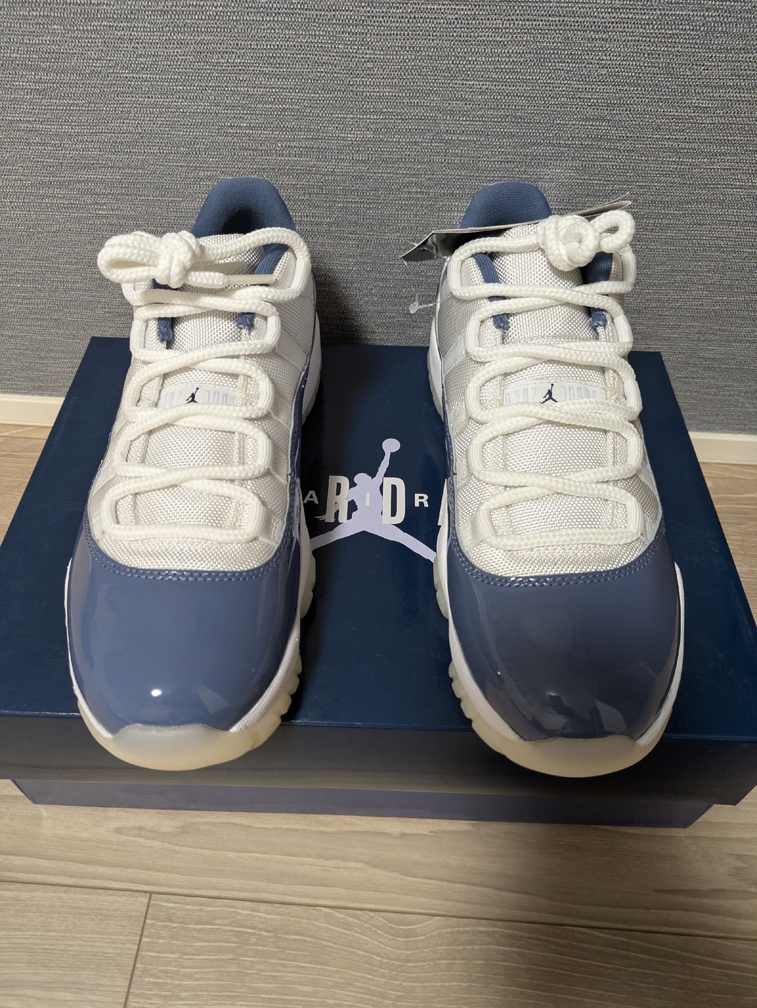Nike Air Jordan 11 Retro Low "Diffused Blue"