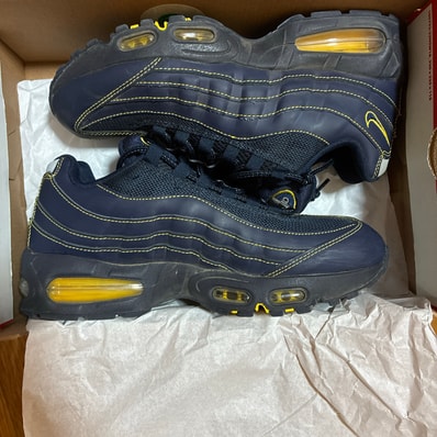 Nike Air Max 95 OG Big Bubble "Obsidian/Varsity Maize"