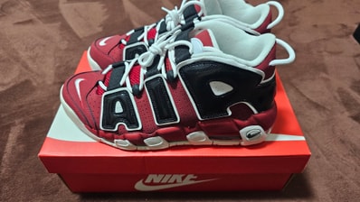 Nike Air More Uptempo ’96 "Black and Varsity Red" (2021)