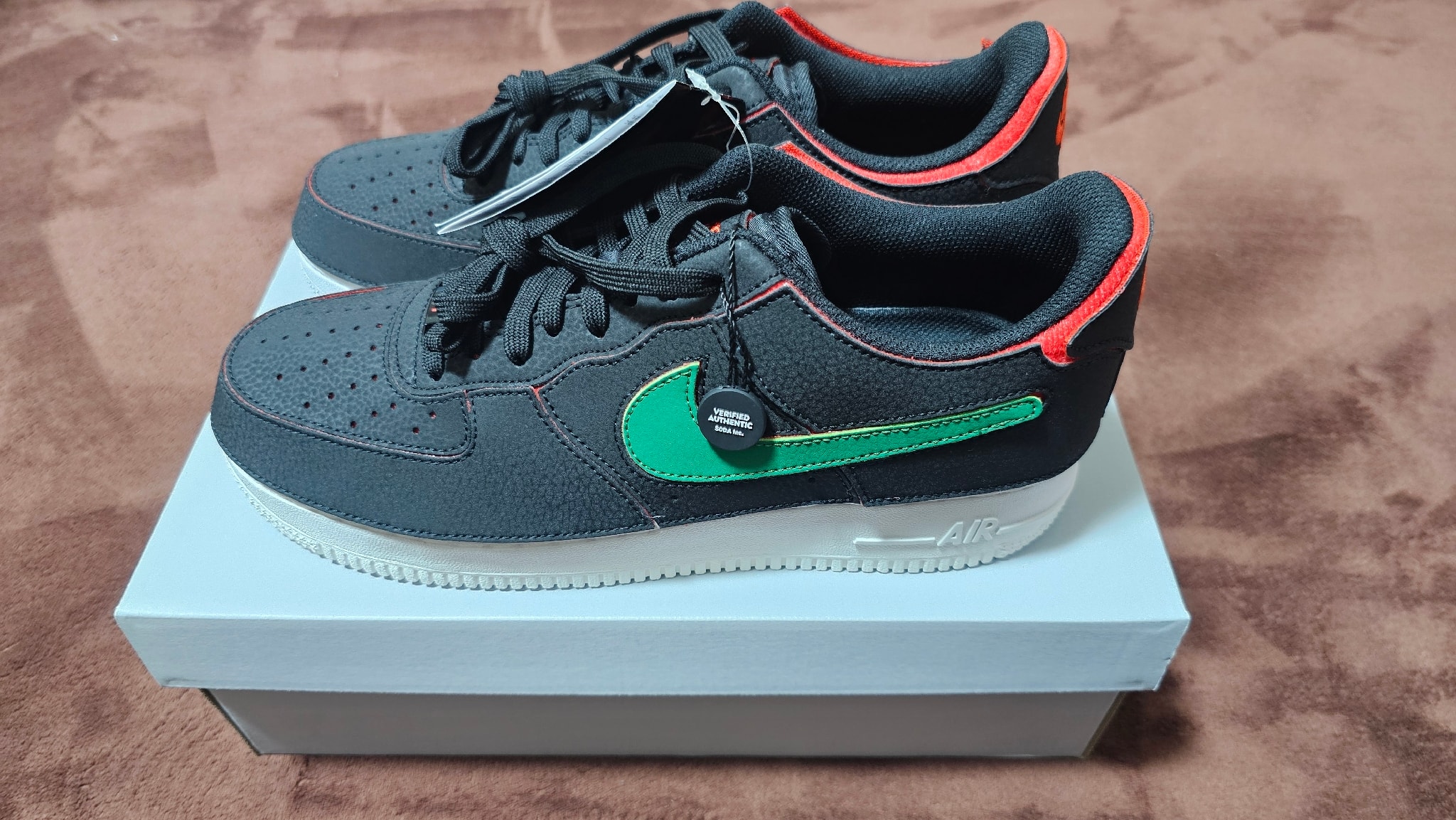 Nike Air Force 1/1 "Custom Uptown"
