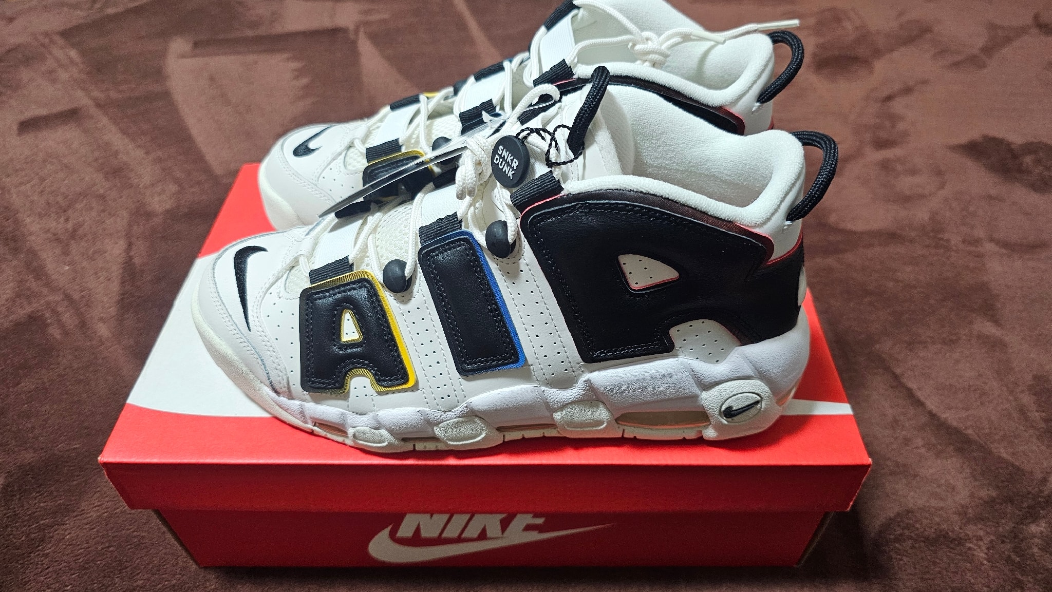 Nike Air More Uptempo'96 "Trading Cards"