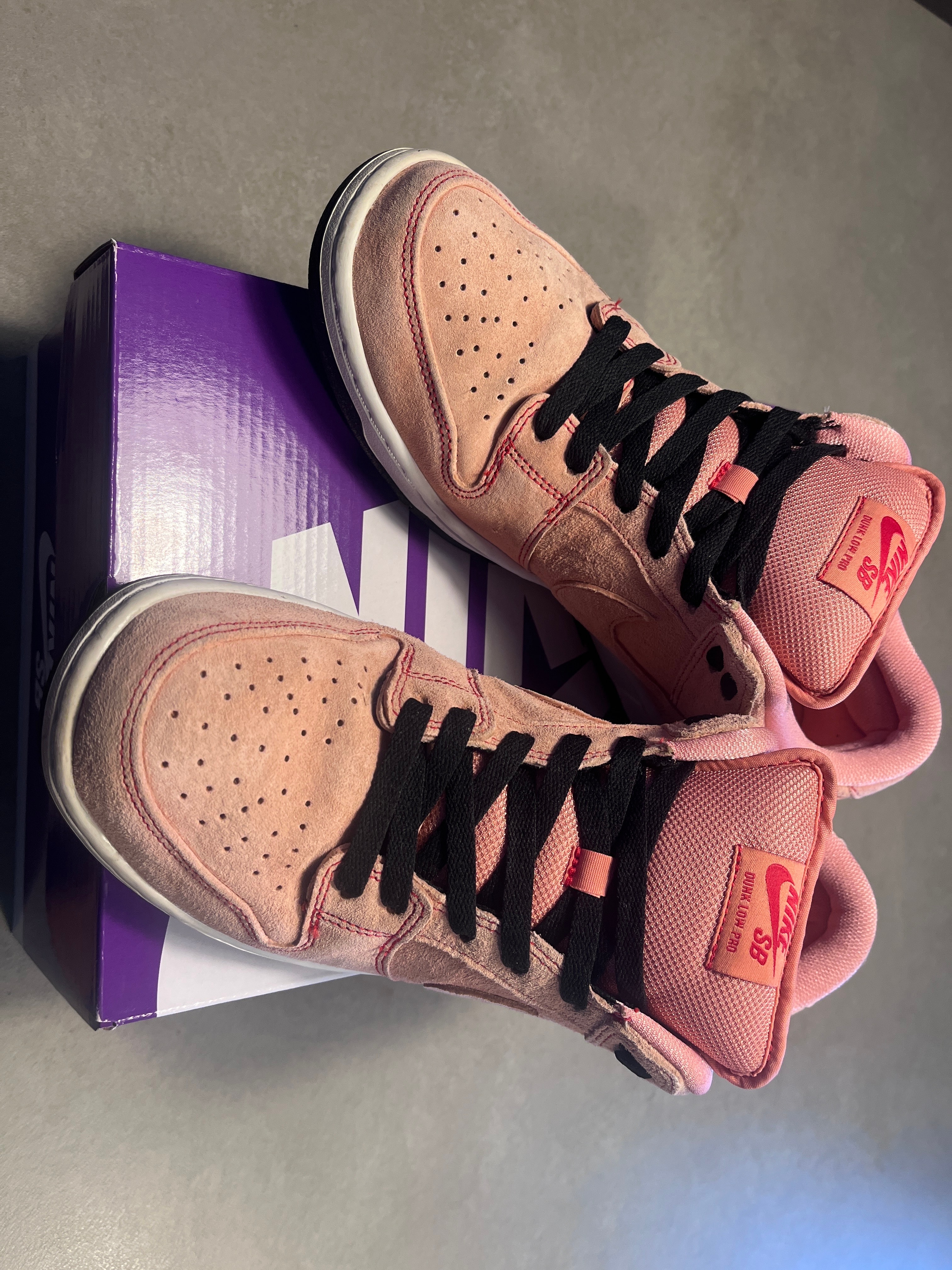 Nike SB Dunk Low "Pink Pig"