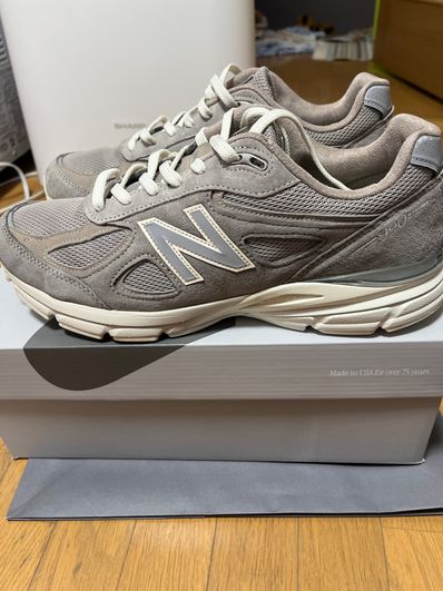 KITH × New Balance 990V4 "Moonrock"