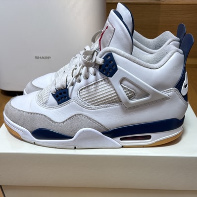 Nike SB Air Jordan 4 Retro SP "Summit White/Navy"