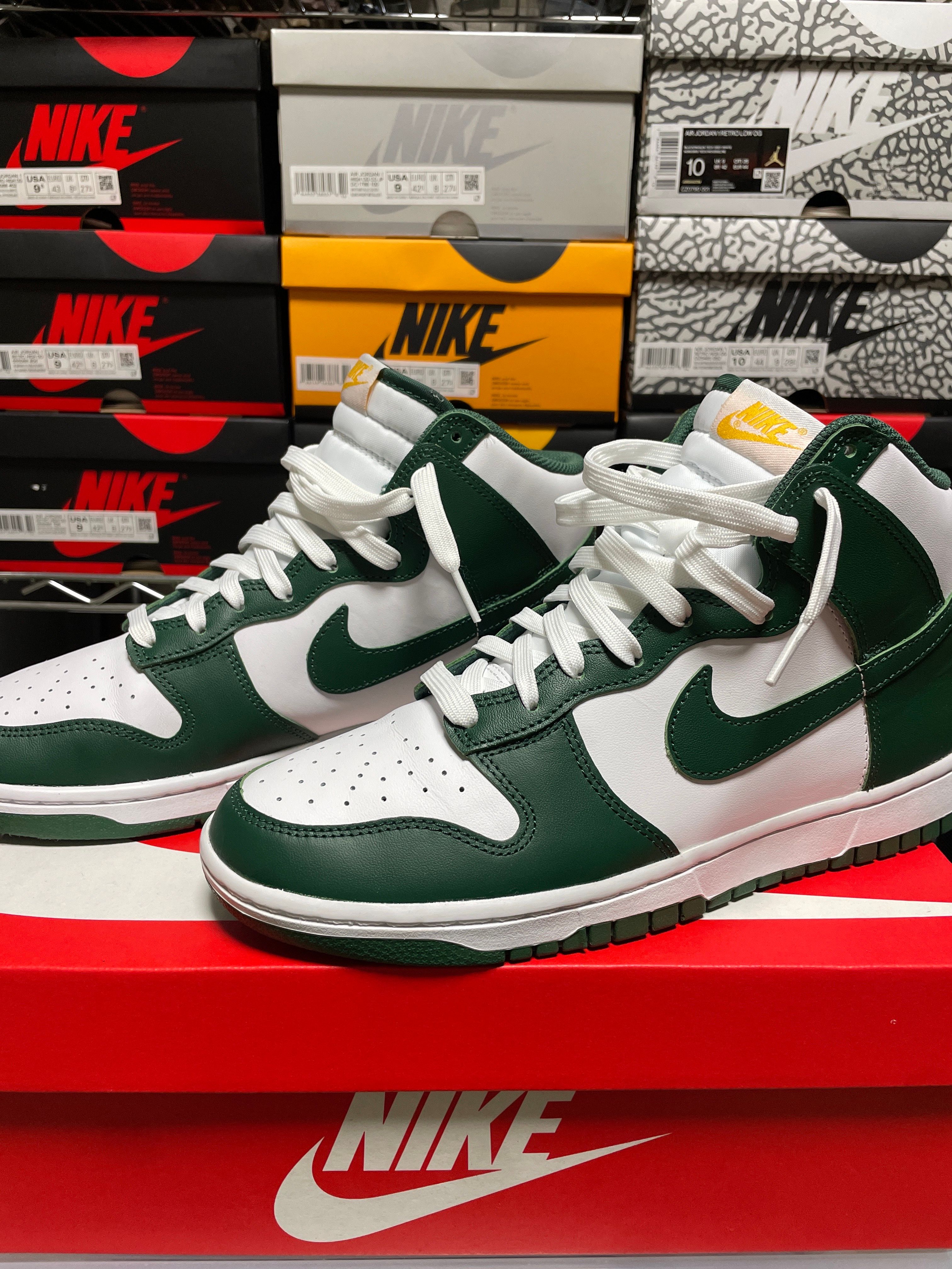 Nike Dunk High "Noble Green"