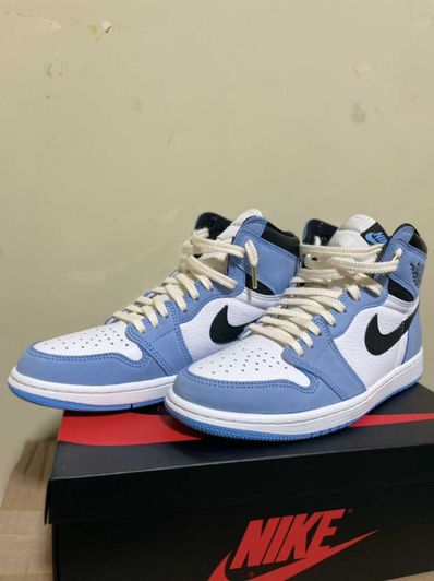 Nike Air Jordan 1 High OG "University Blue"