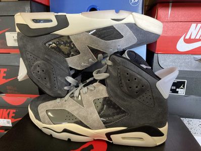 NIike Women's Air Jordan 6 "Smoke Grey"