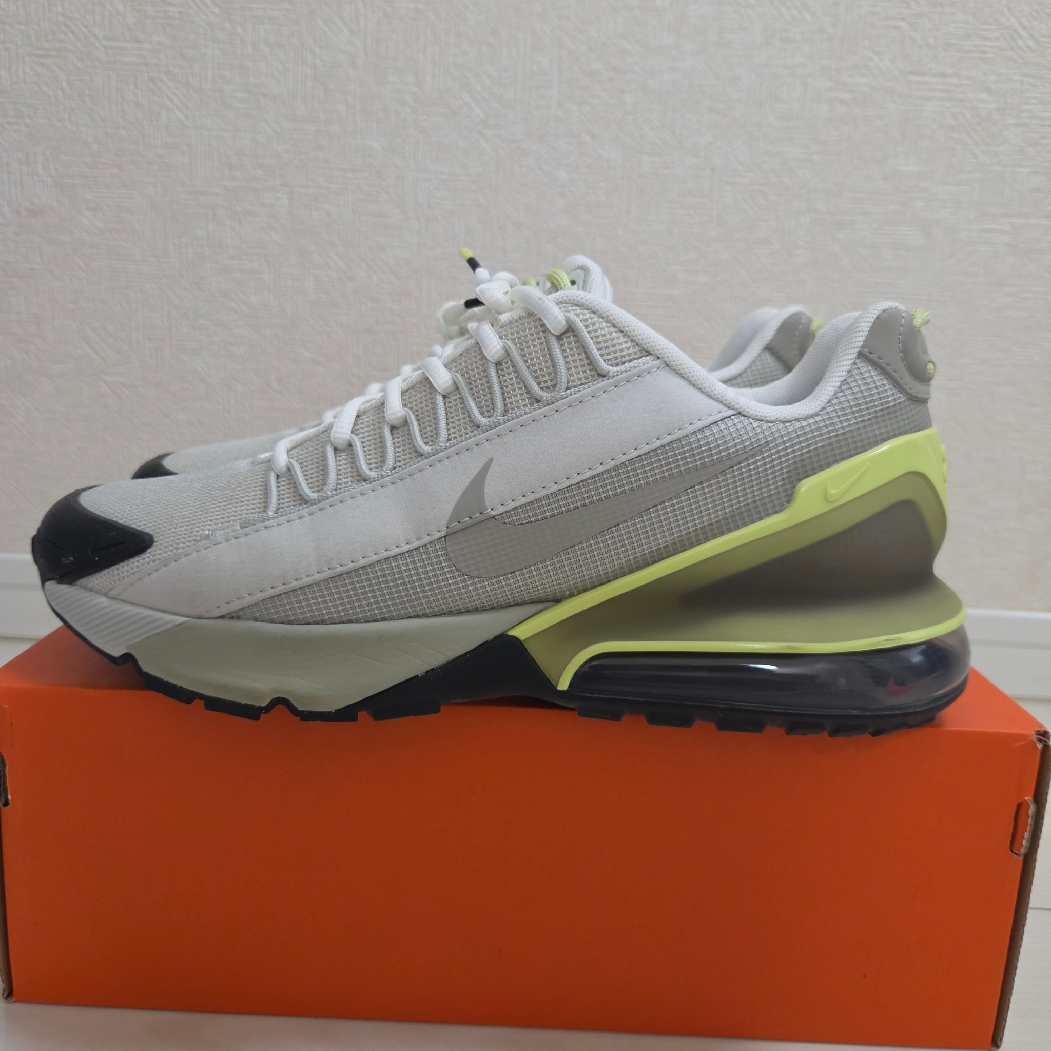 Nike Air Max Pulse Roam "Stone"