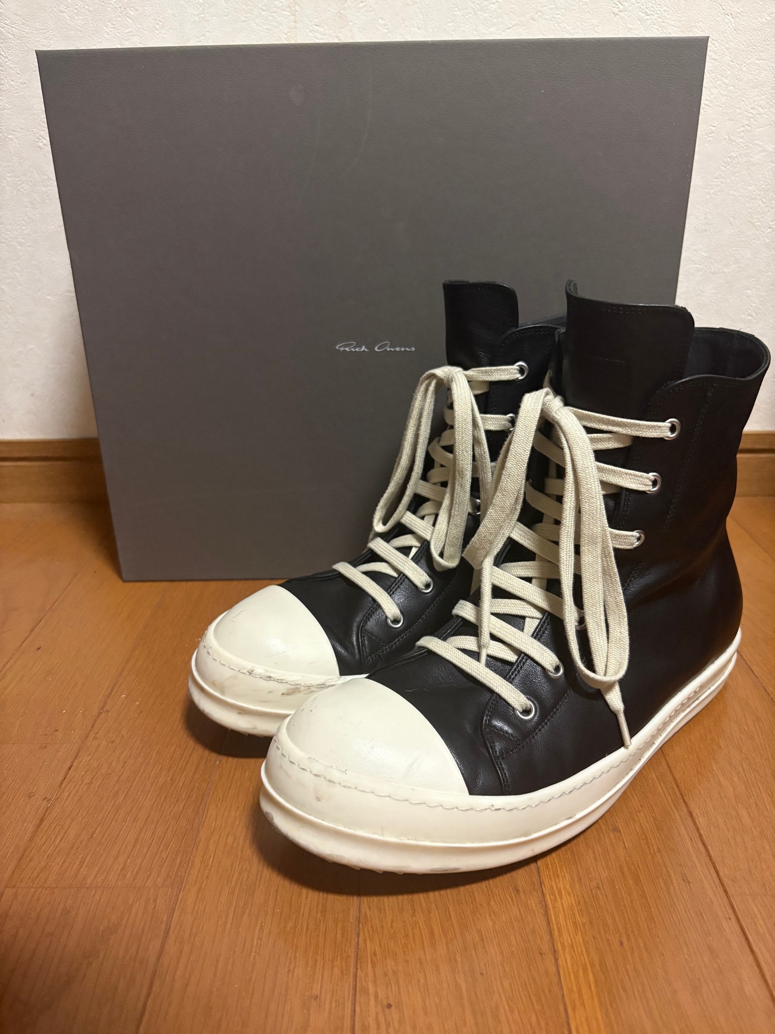 Rick Owens FW26 Tower Sneaks Full Grain Calf Leather "Black/Milk"