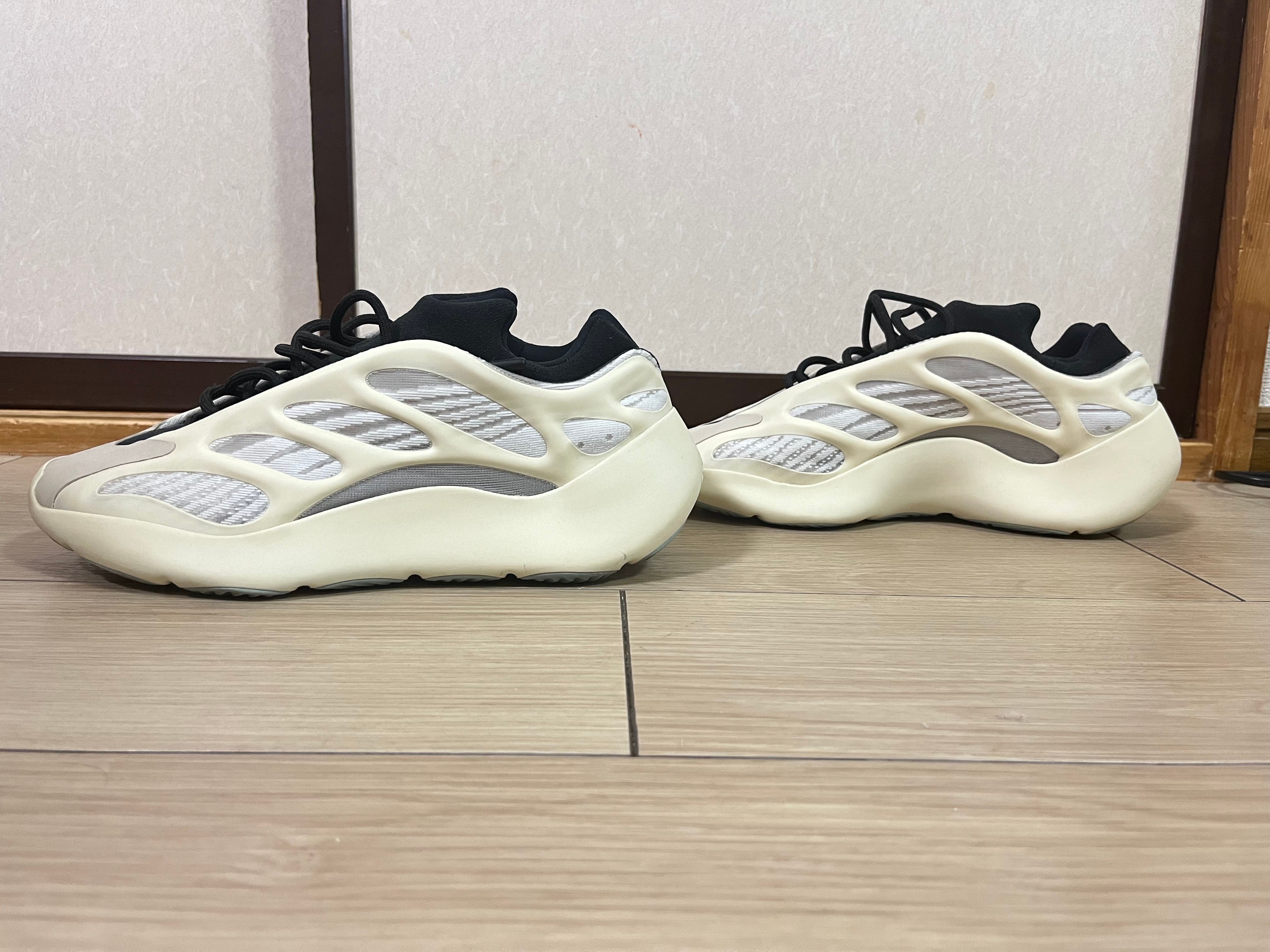 adidas YEEZY 700V3 "Azael"