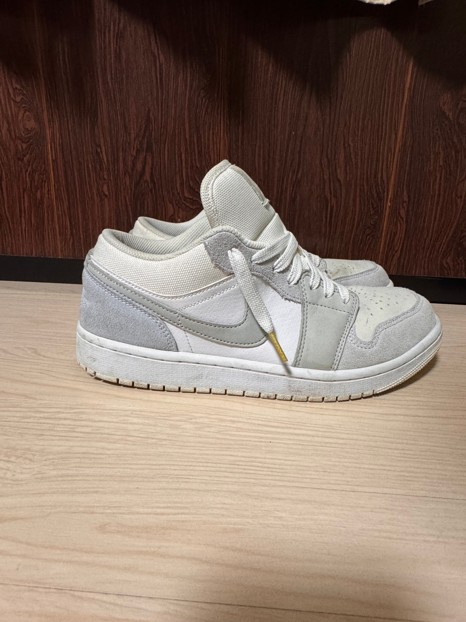 Nike Air Jordan 1 Low "Paris" (2024) CV3043-100