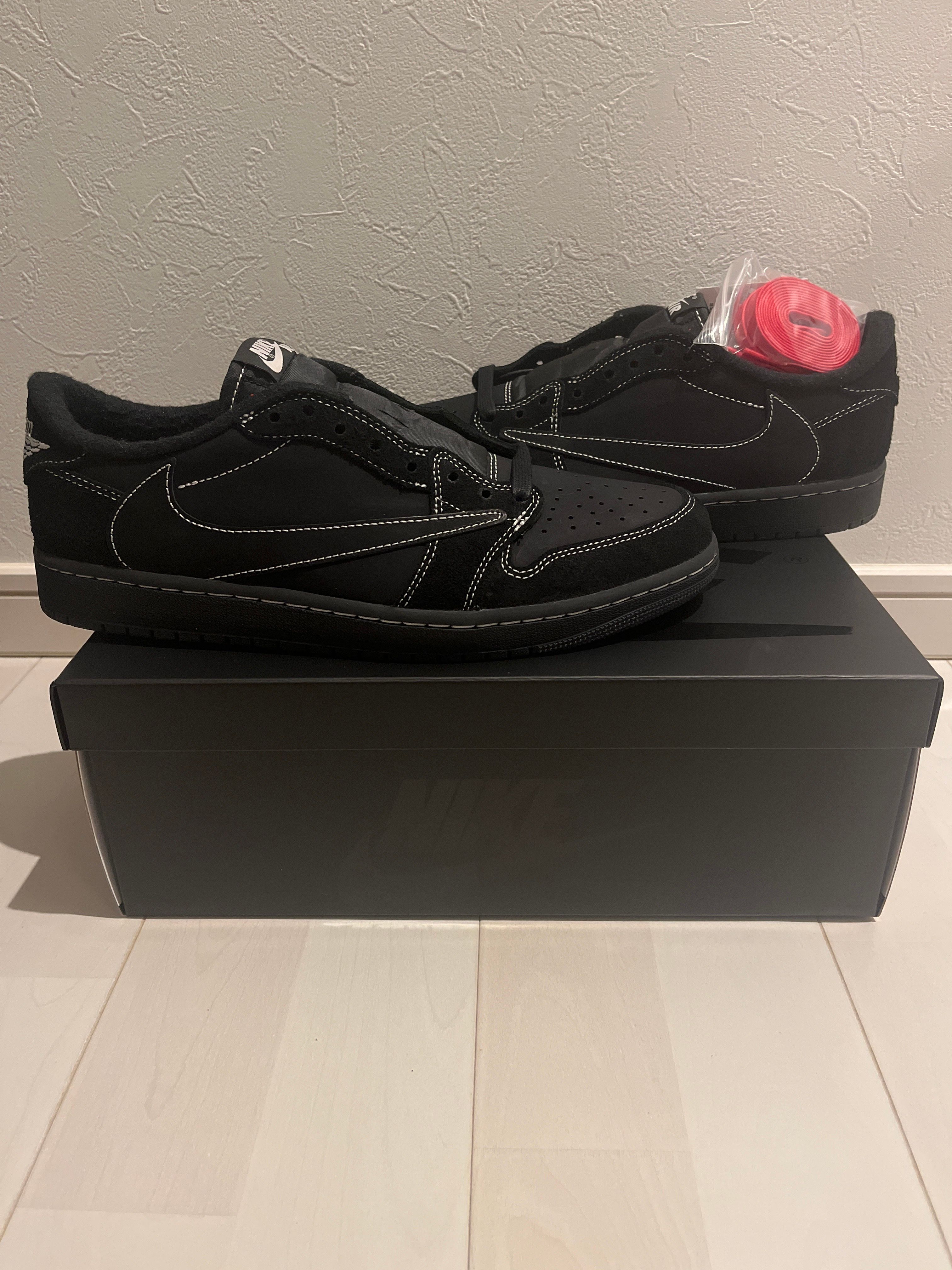 Travis Scott × Nike Air Jordan 1 Low OG SP "Black Phantom"